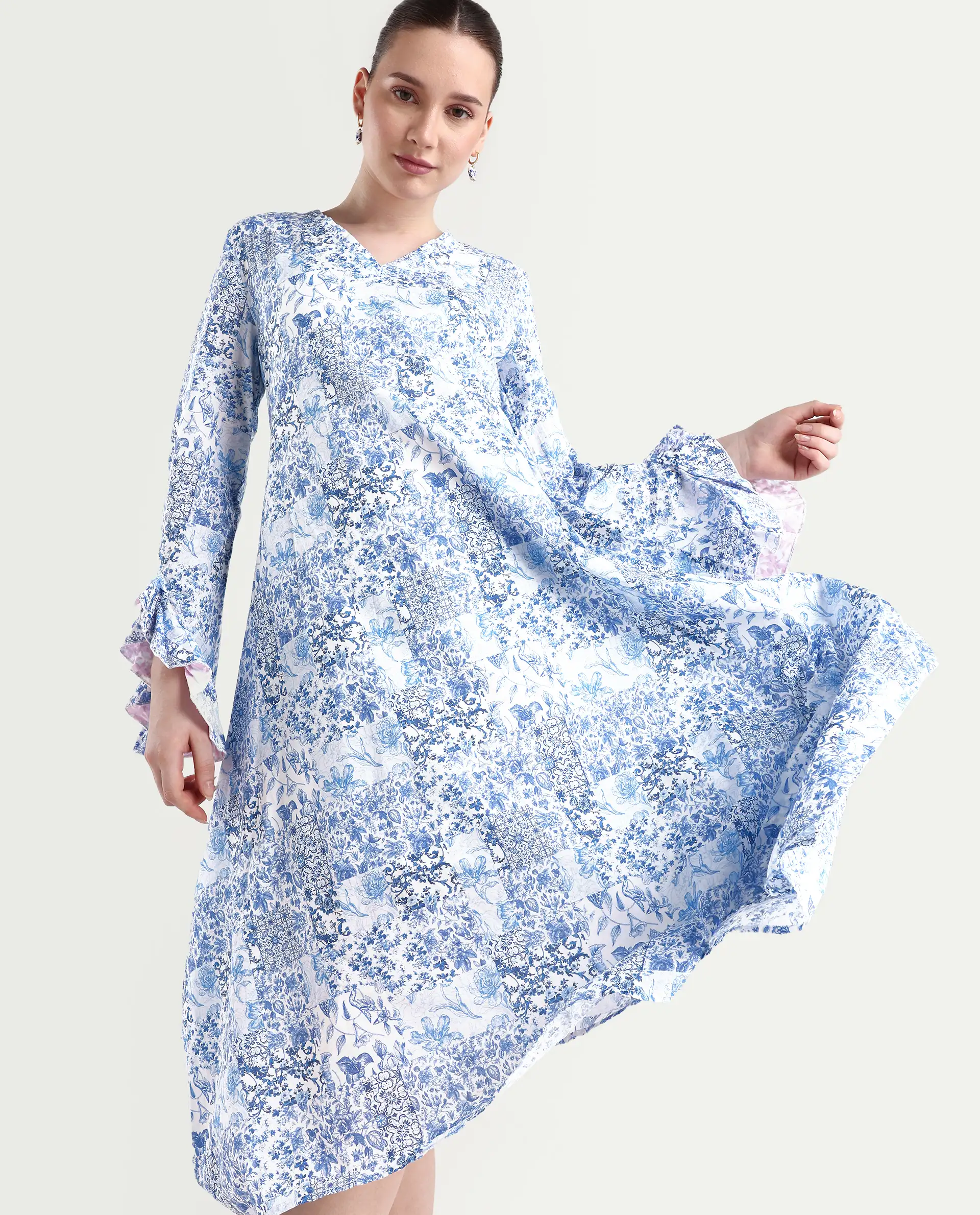 Rareism Women's Cherish Blue Cotton V-Neck Floral Print Knee Length Regular Fit Dress - Image 4