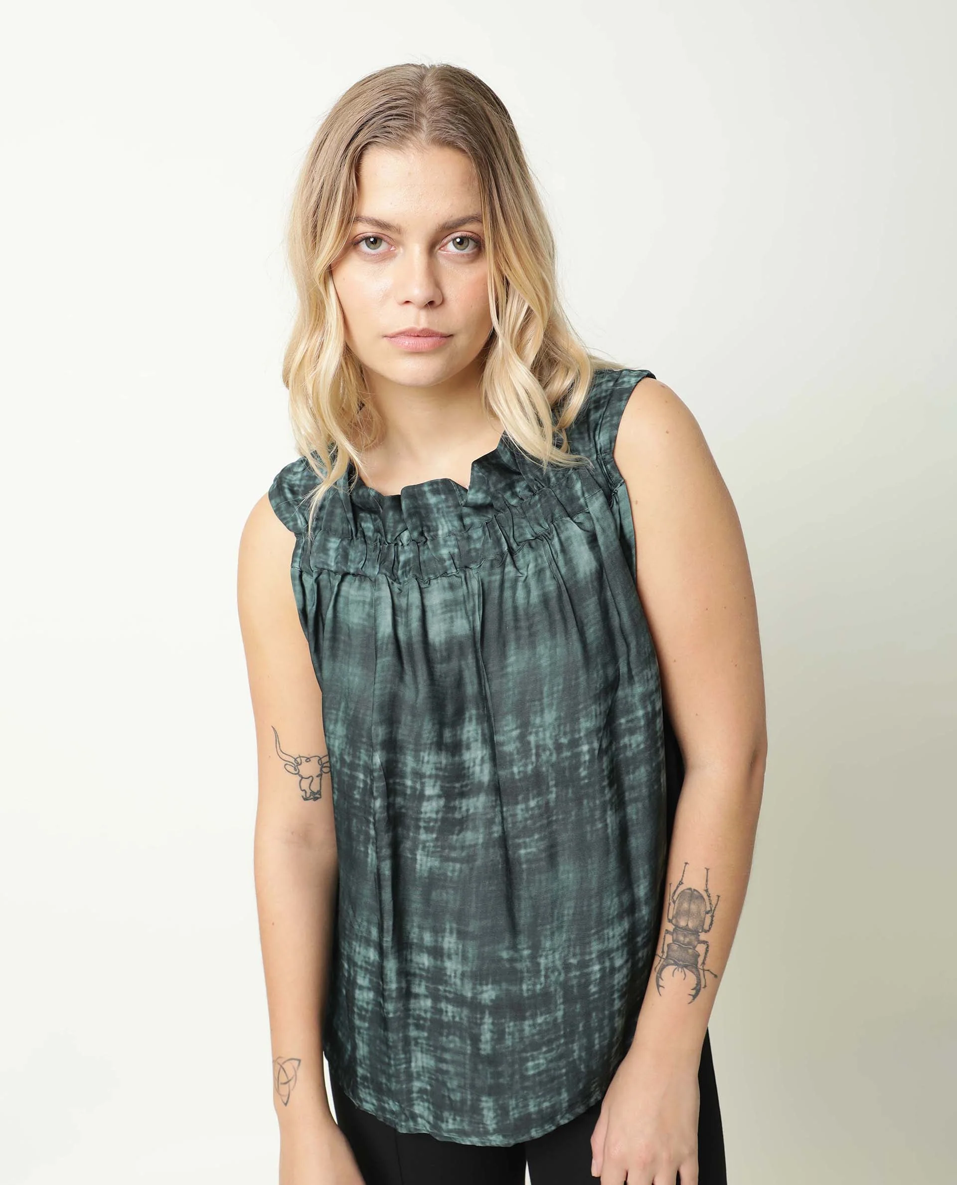 Rareism Women's Chiat Green Modal Boat Neck Ombre Sleeveless Relaxed Fit Top - Image 4