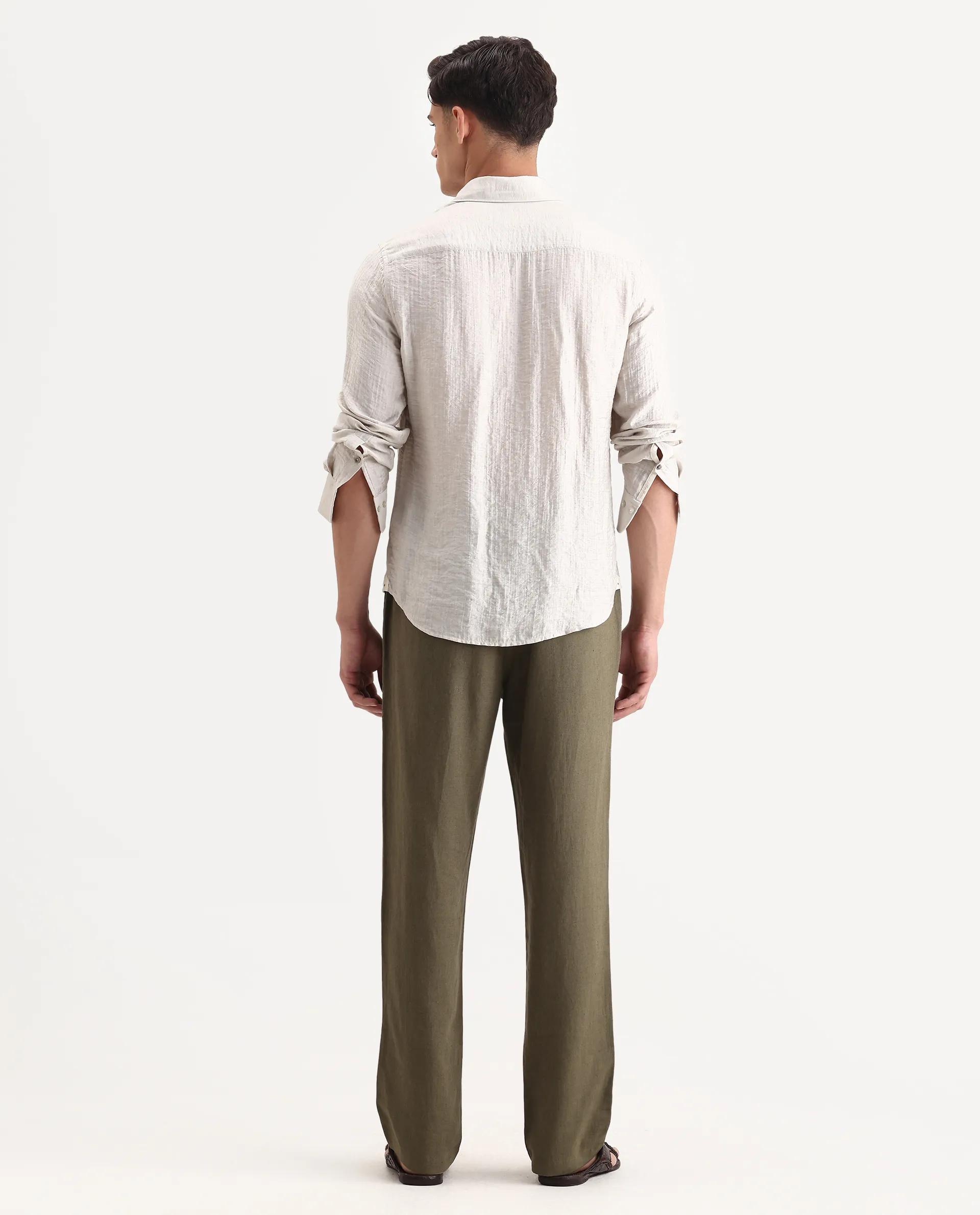 Rare Rabbit Men Chinio Dark Olive Linen Blend Drawstring Closure Plain Trouser - Image 8