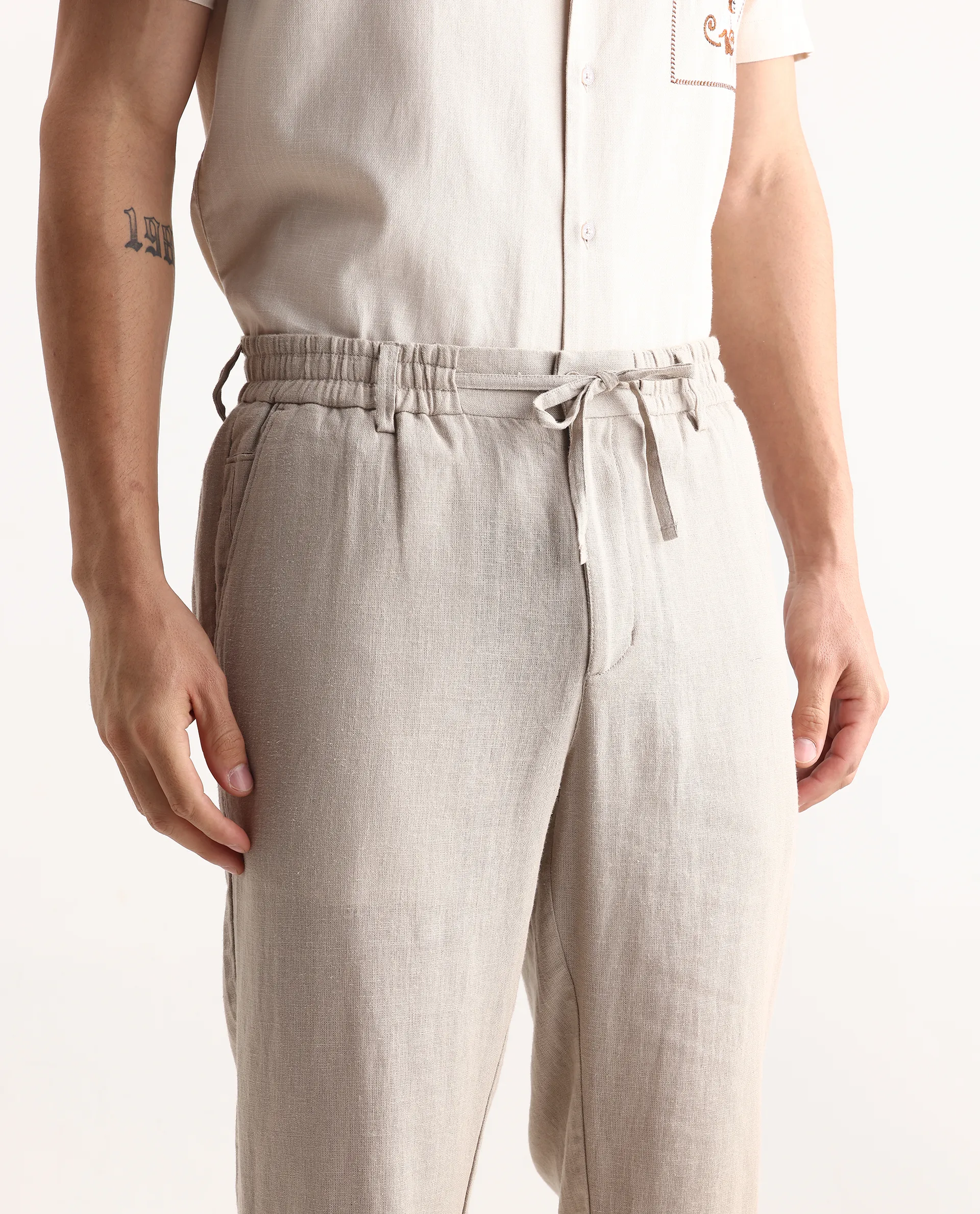Rare Rabbit Men Chinio Linen Blend Drawstring Closure Plain Trouser - Image 3