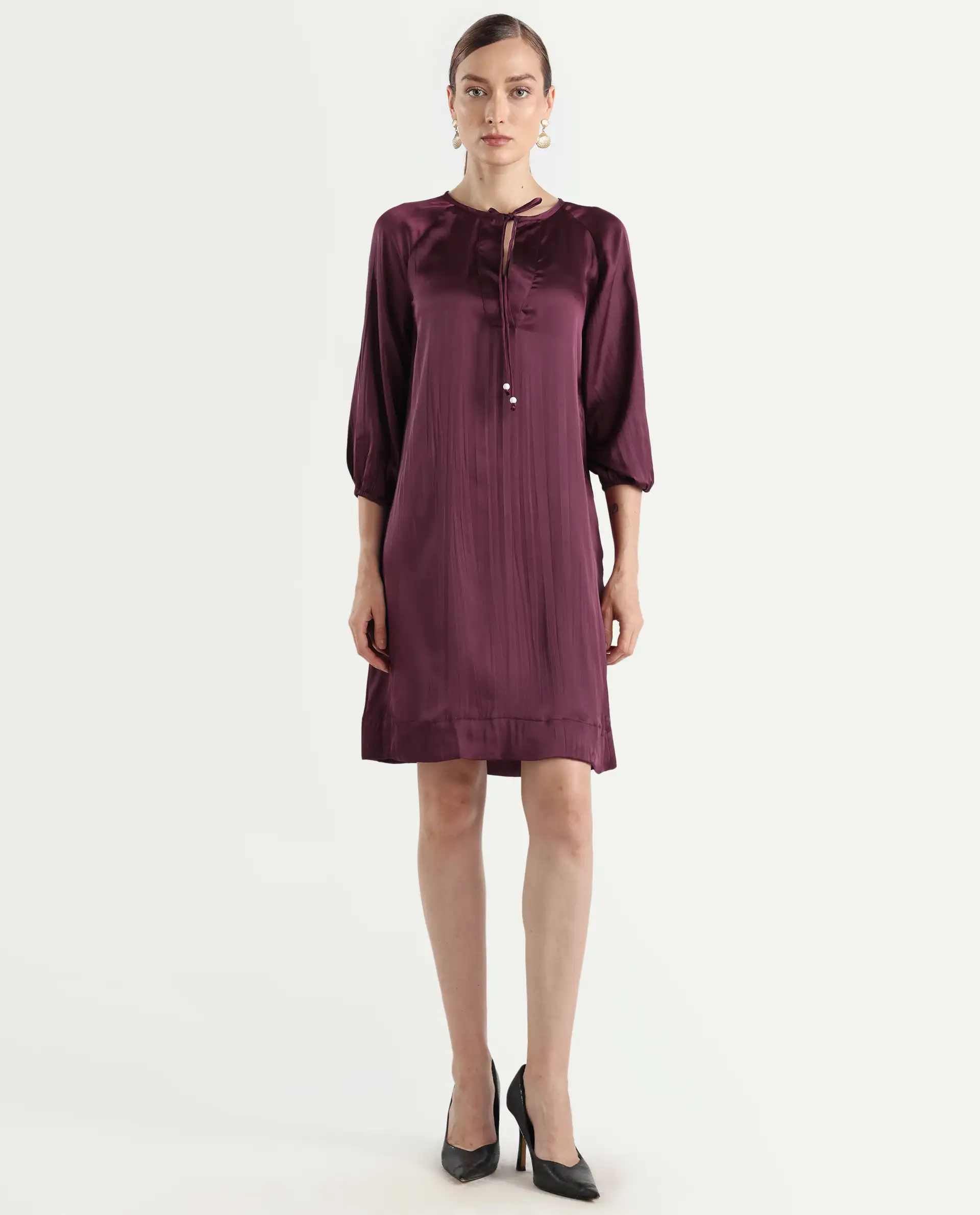 Rareism Women's Choki Dark Purple Polyester Tie-Up Neck Plain Raglan Sleeve Mini Relaxed Fit Dress - Image 3