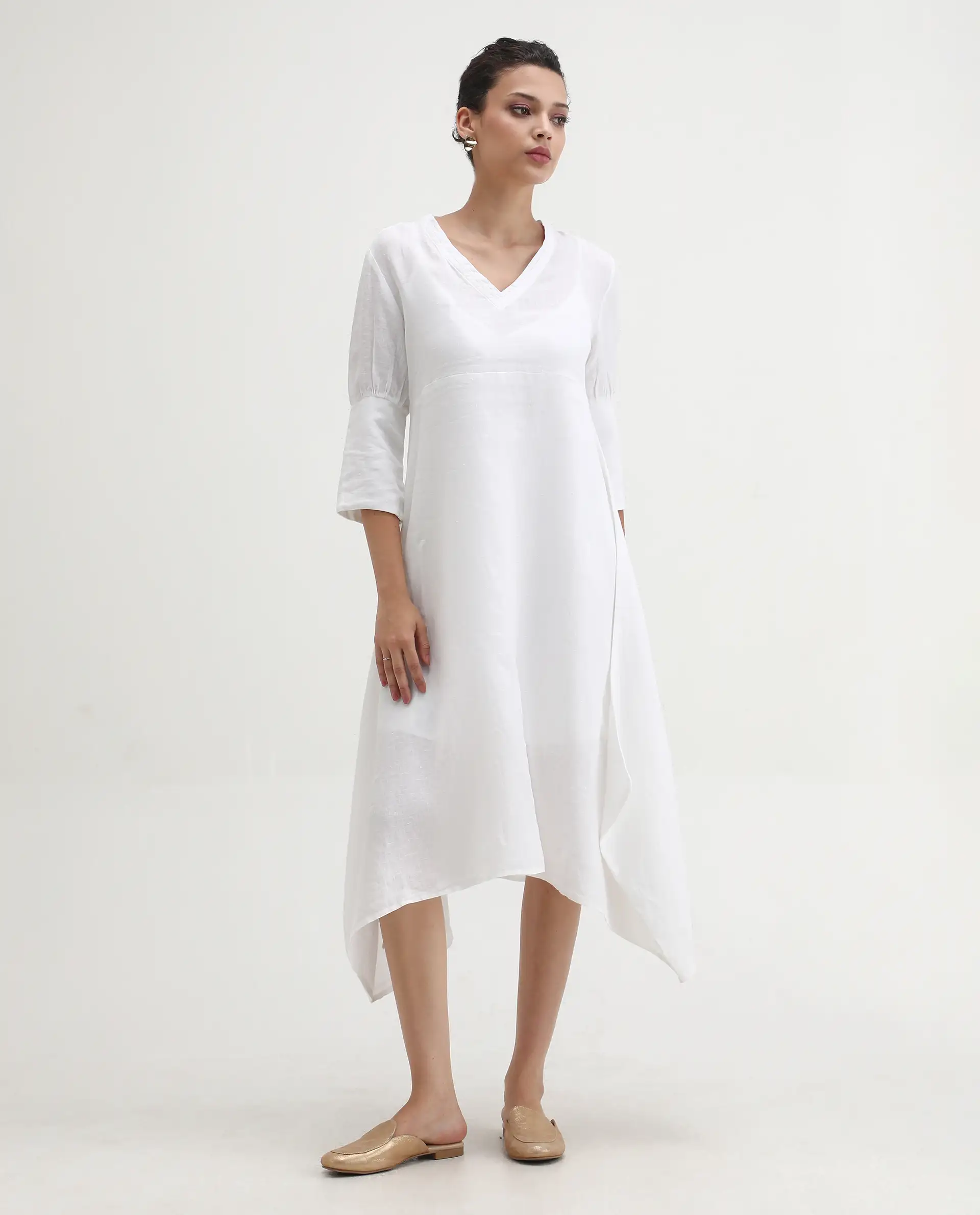 Rareism Women's Cherry 1 White Linen V-Neck Plain Extended Sleeves Knee Length Relaxed Fit Dress - Image 4