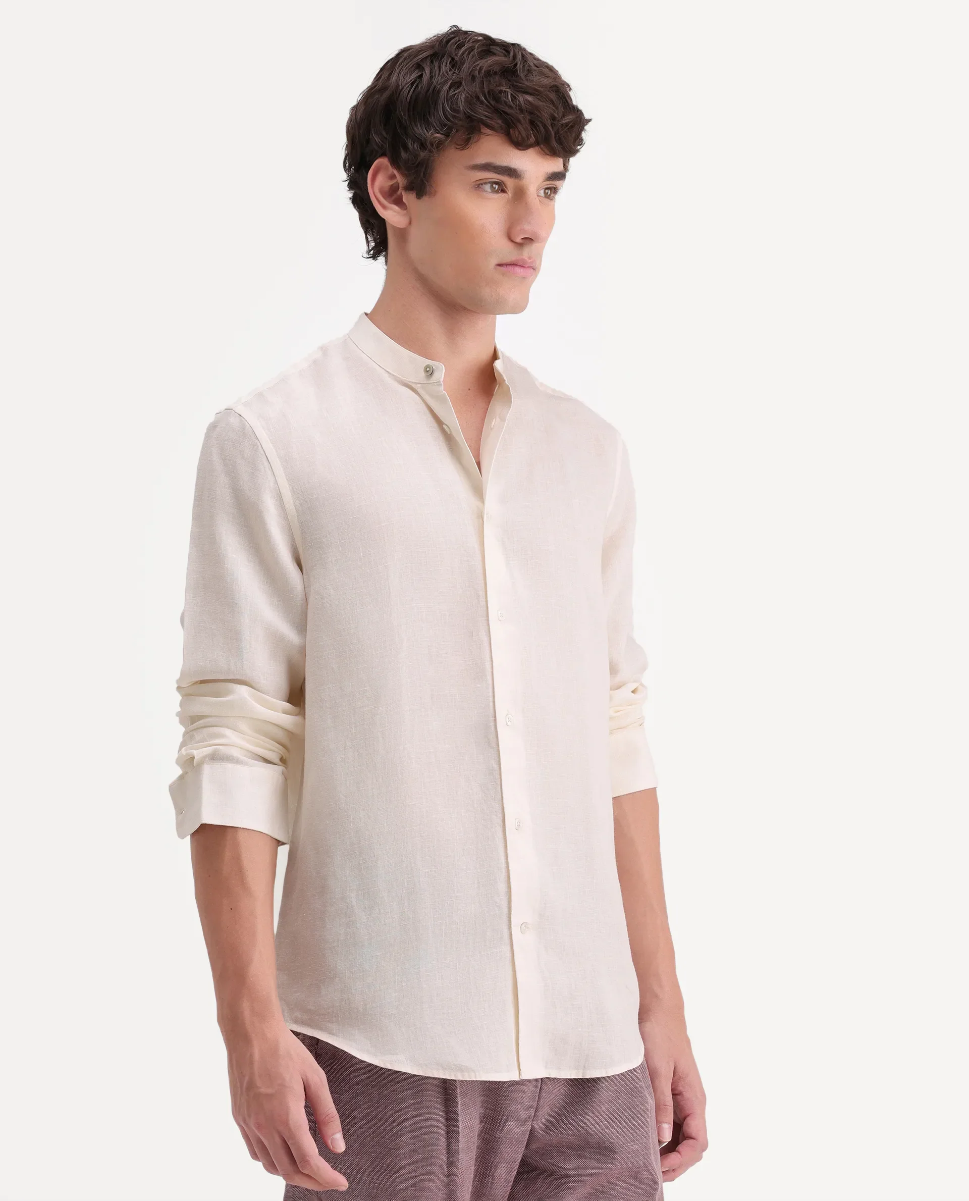 Rare Rabbit Men's Cinex-Aw26 Off White Linen Mandarin Collar Regular Fit Plain Shirt - Image 5