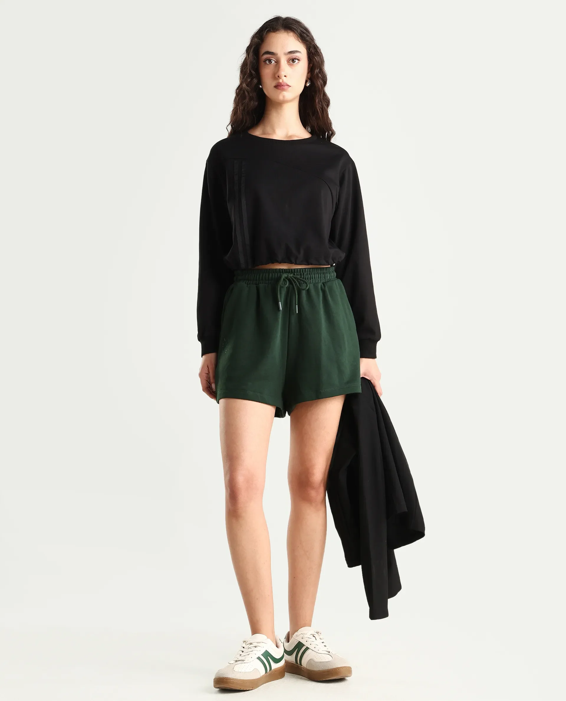 Rareism Women's Medium Weight Terry 290 Gsm Cotton Blend Plain Mini Relaxed Fit Shorts - Image 2