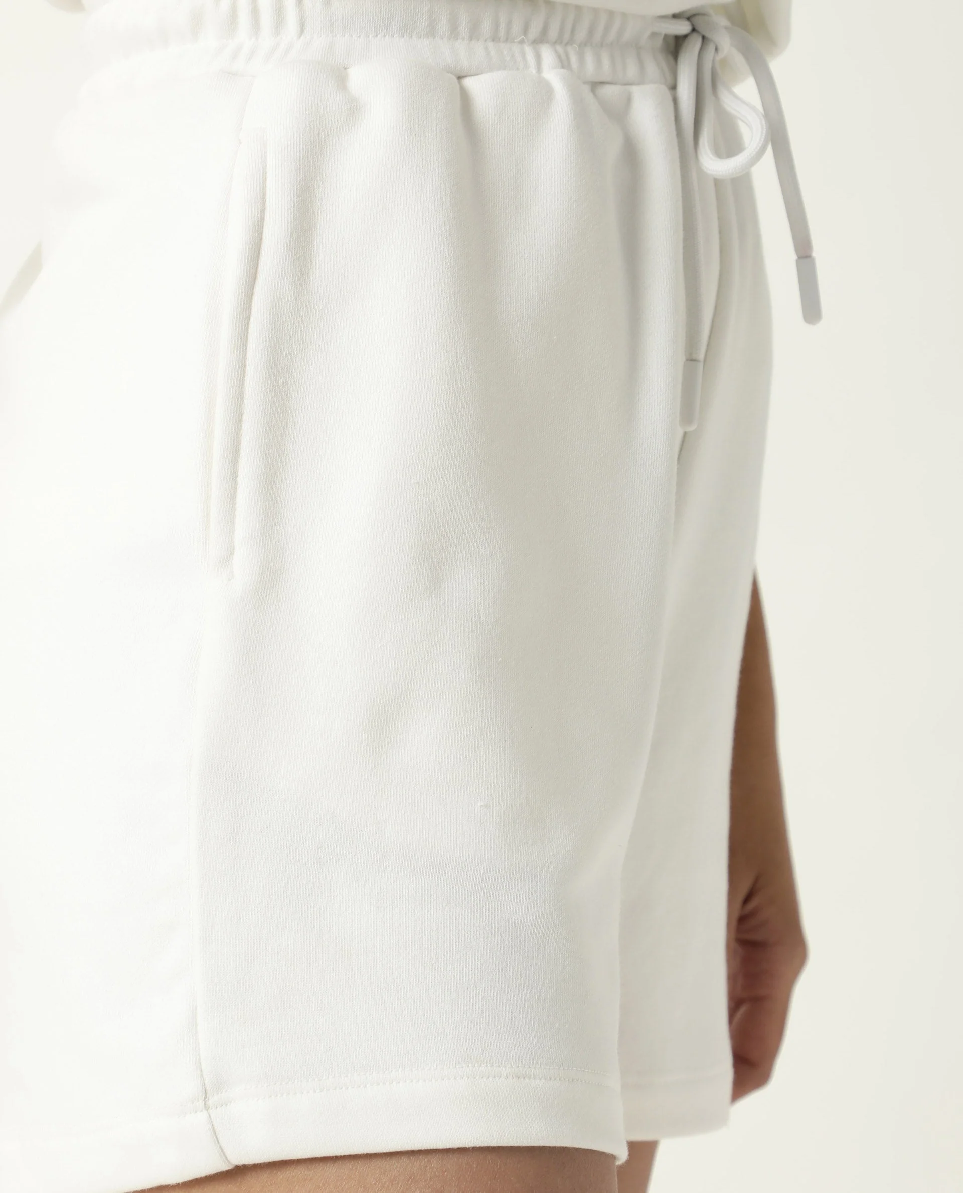 Rareism Women's Medium Weight Terry 290 Gsm Cotton Blend Plain Mini Relaxed Fit Shorts - Image 2
