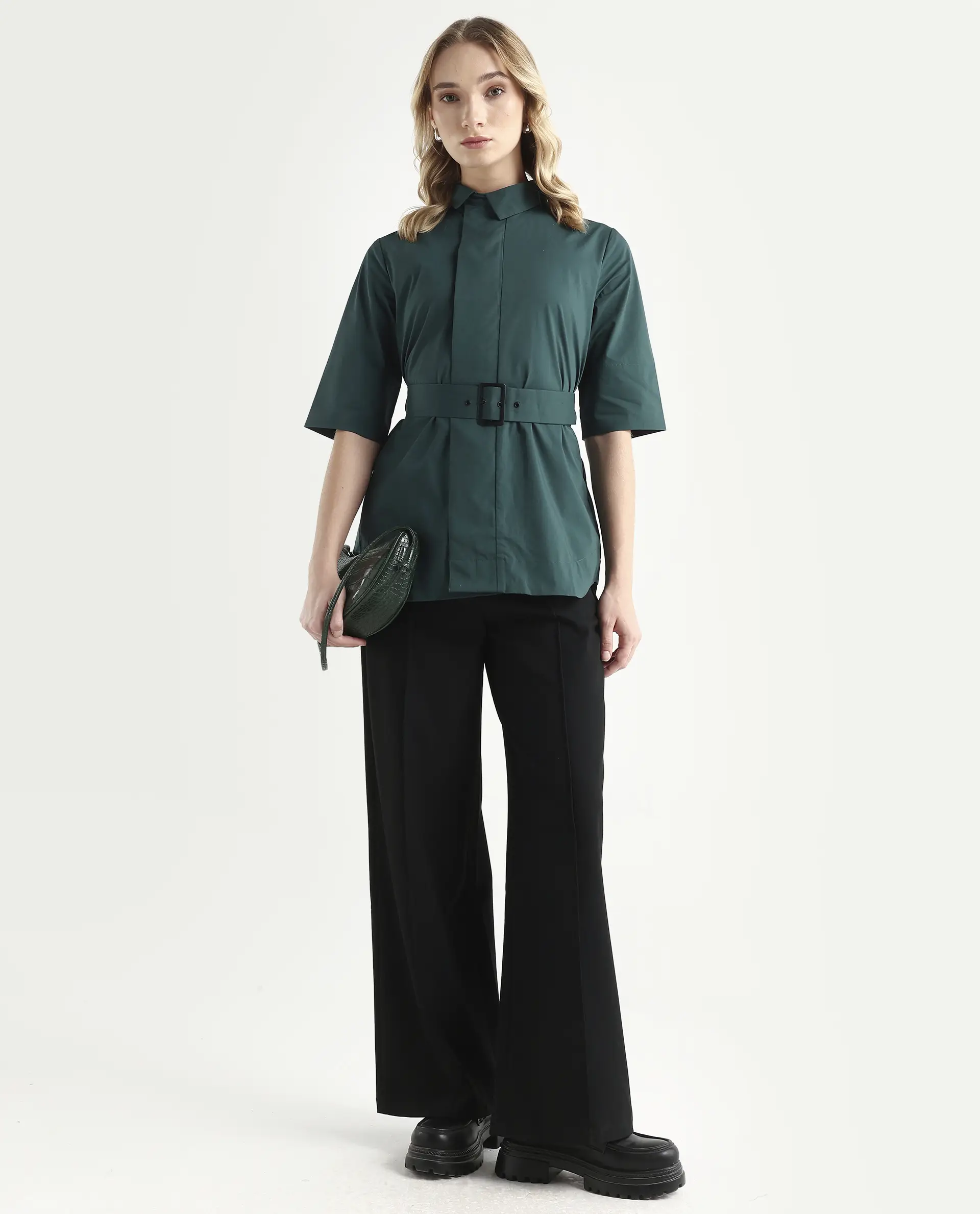 Rareism Women's Cisco-Green Cotton Blend Spread Collar Plain Knee Length Regular Fit Top - Image 2