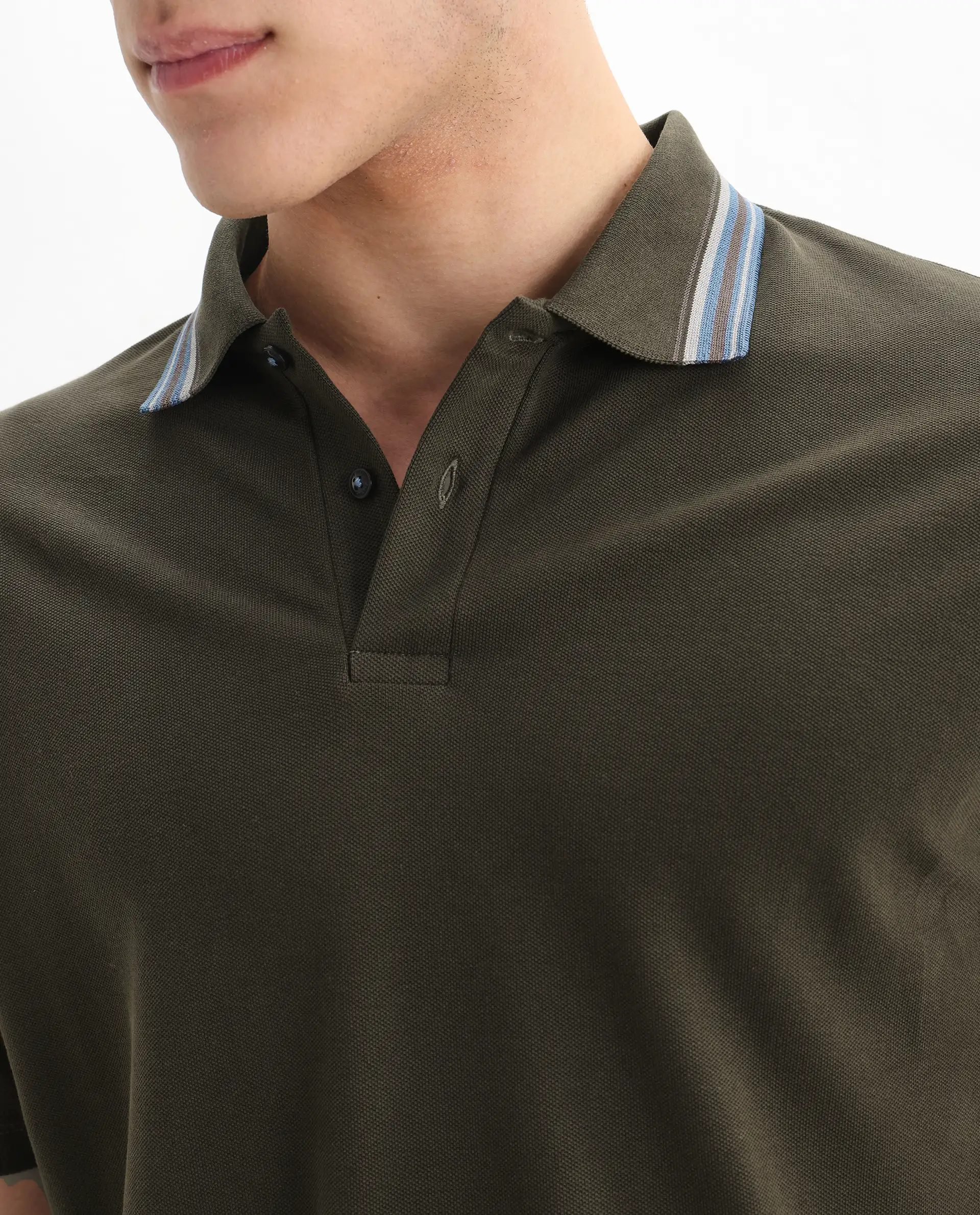 Rare Rabbit Men's Cotton Plain Regular Fit Half Sleeve Polo - Image 3