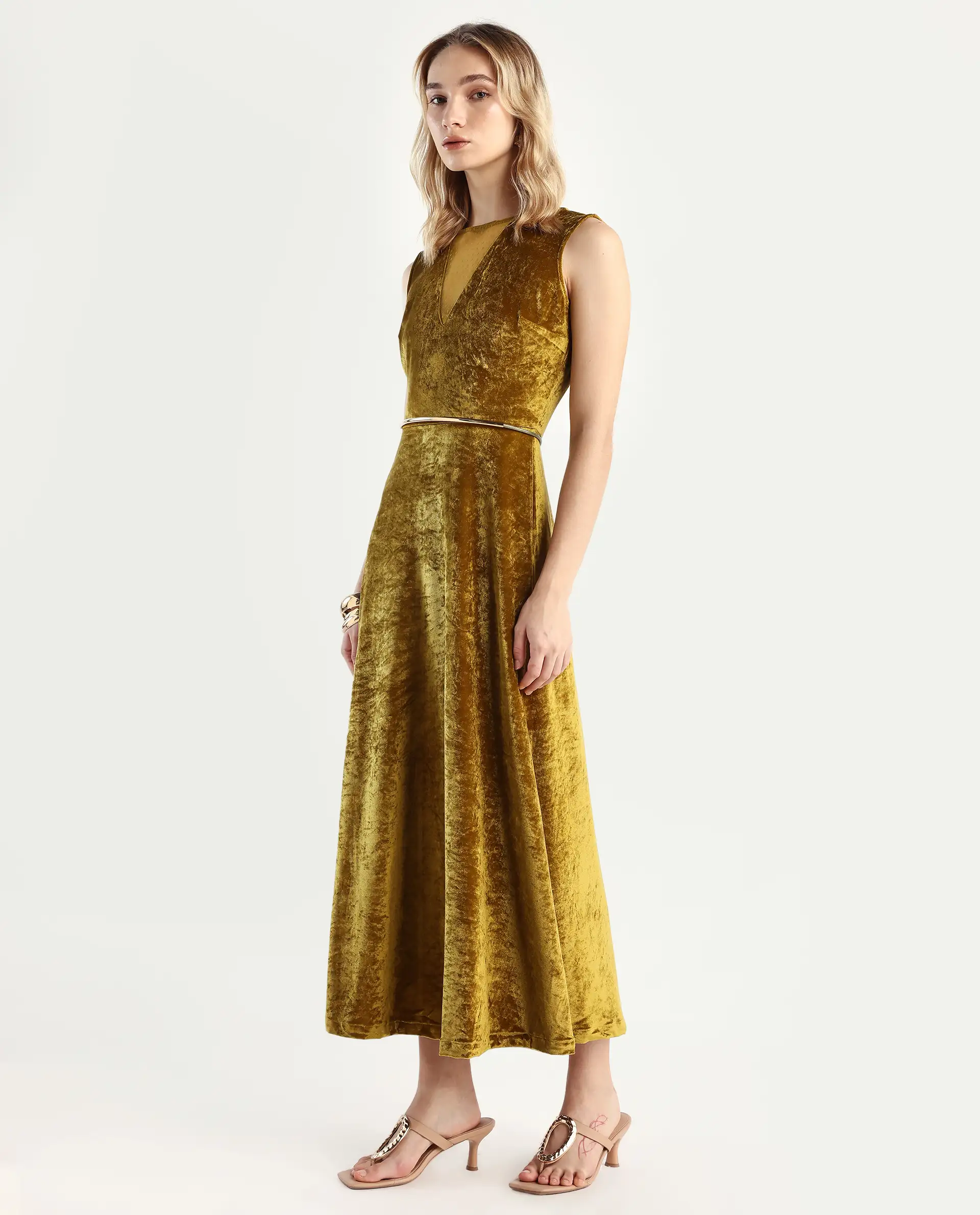 Rareism Women's Clementi Olive Velvet V-Neck Plain Sleeveless Maxi Fit And Flare Dress - Image 5