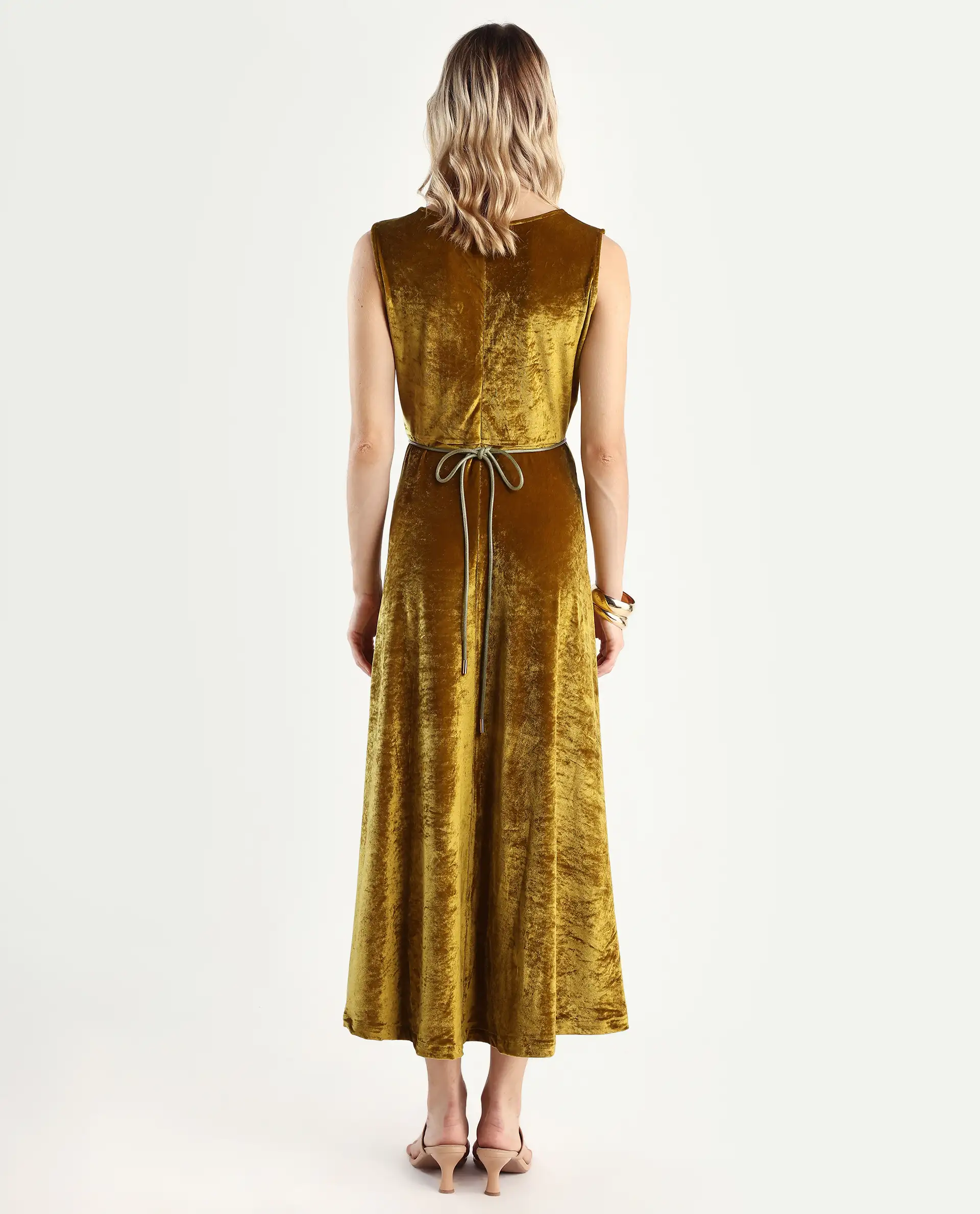 Rareism Women's Clementi Olive Velvet V-Neck Plain Sleeveless Maxi Fit And Flare Dress - Image 7