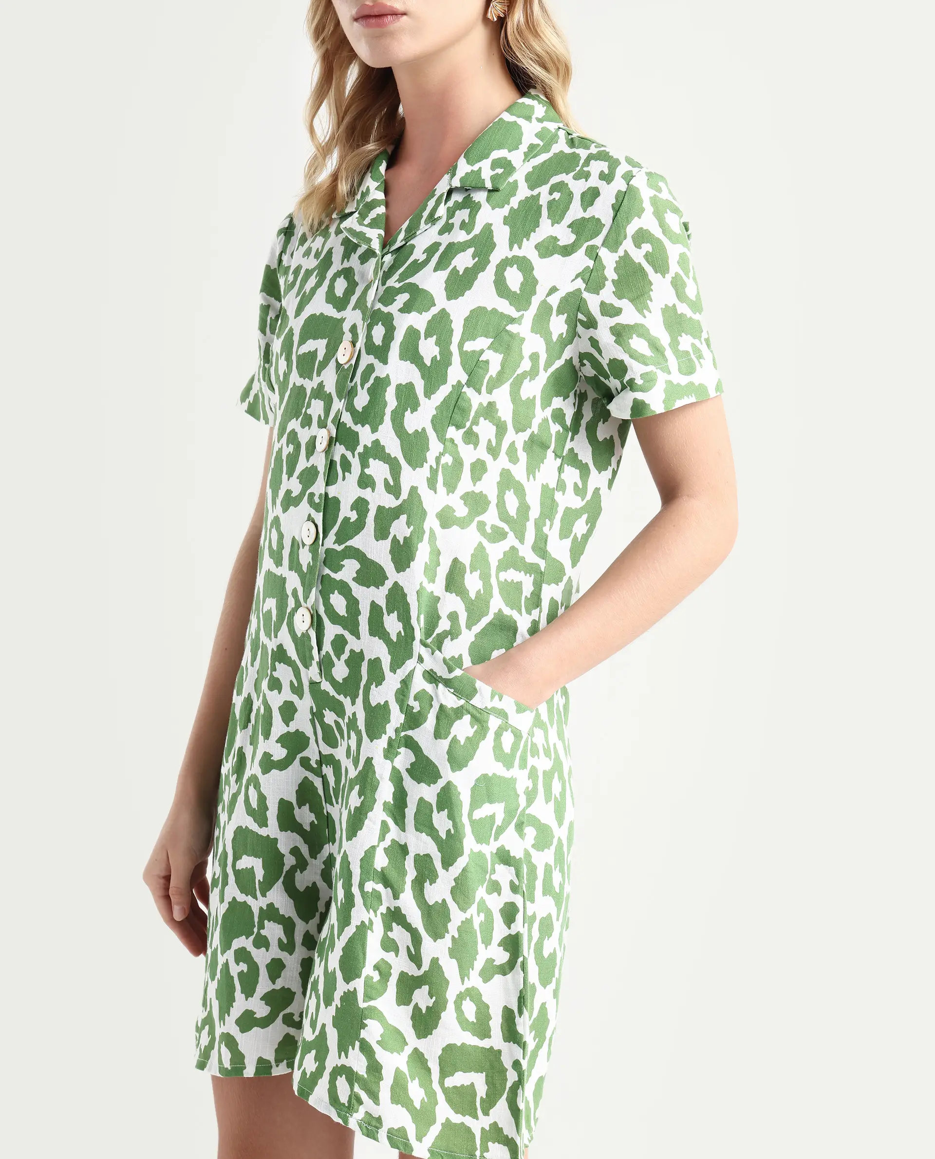 Rareism Women's Cleve White Linen Lapel Neck Abstract Print Relaxed Fit Playsuit - Image 4
