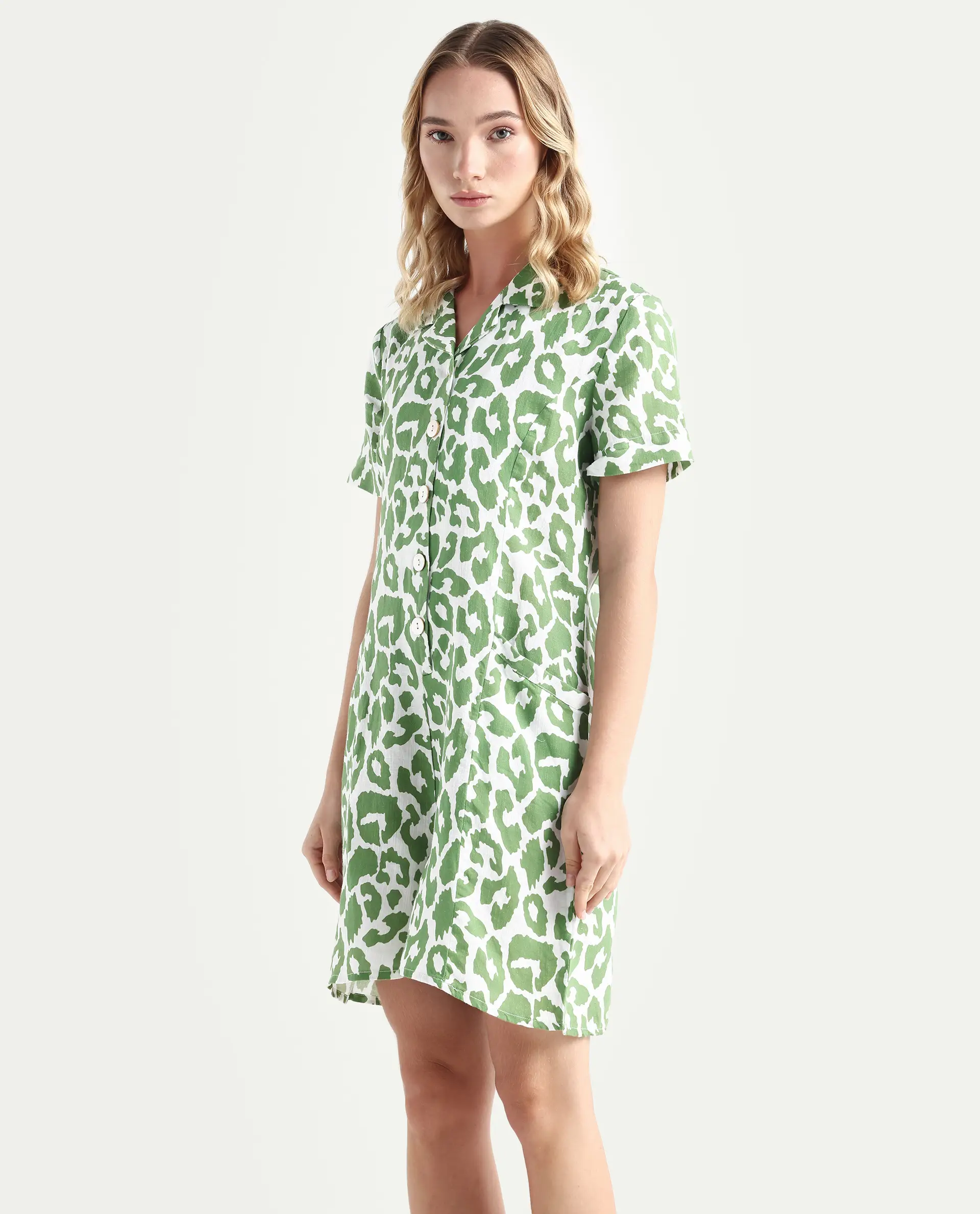 Rareism Women's Cleve White Linen Lapel Neck Abstract Print Relaxed Fit Playsuit - Image 5