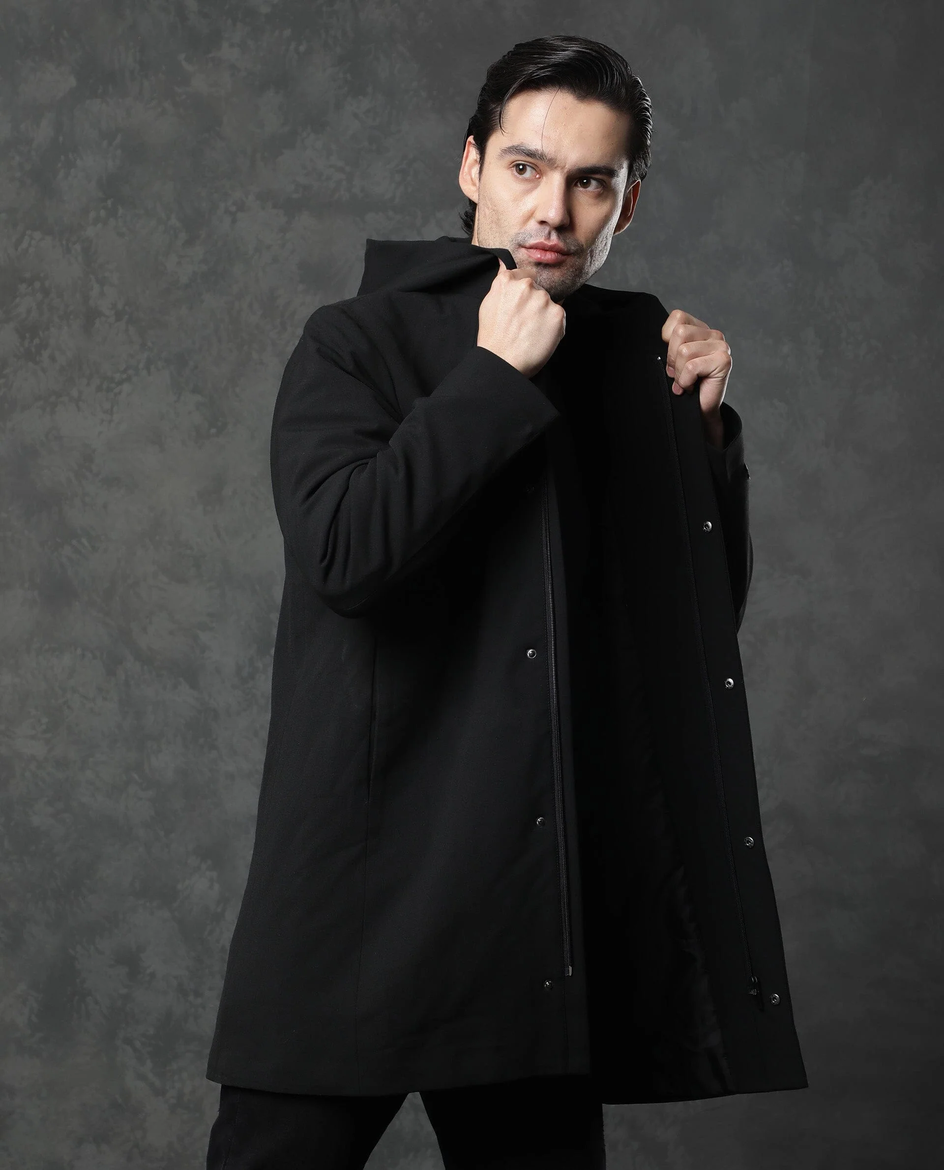 Rare Rabbit Men's Clichy Black Plain Regular Fit Full Sleeve Jacket - Image 6
