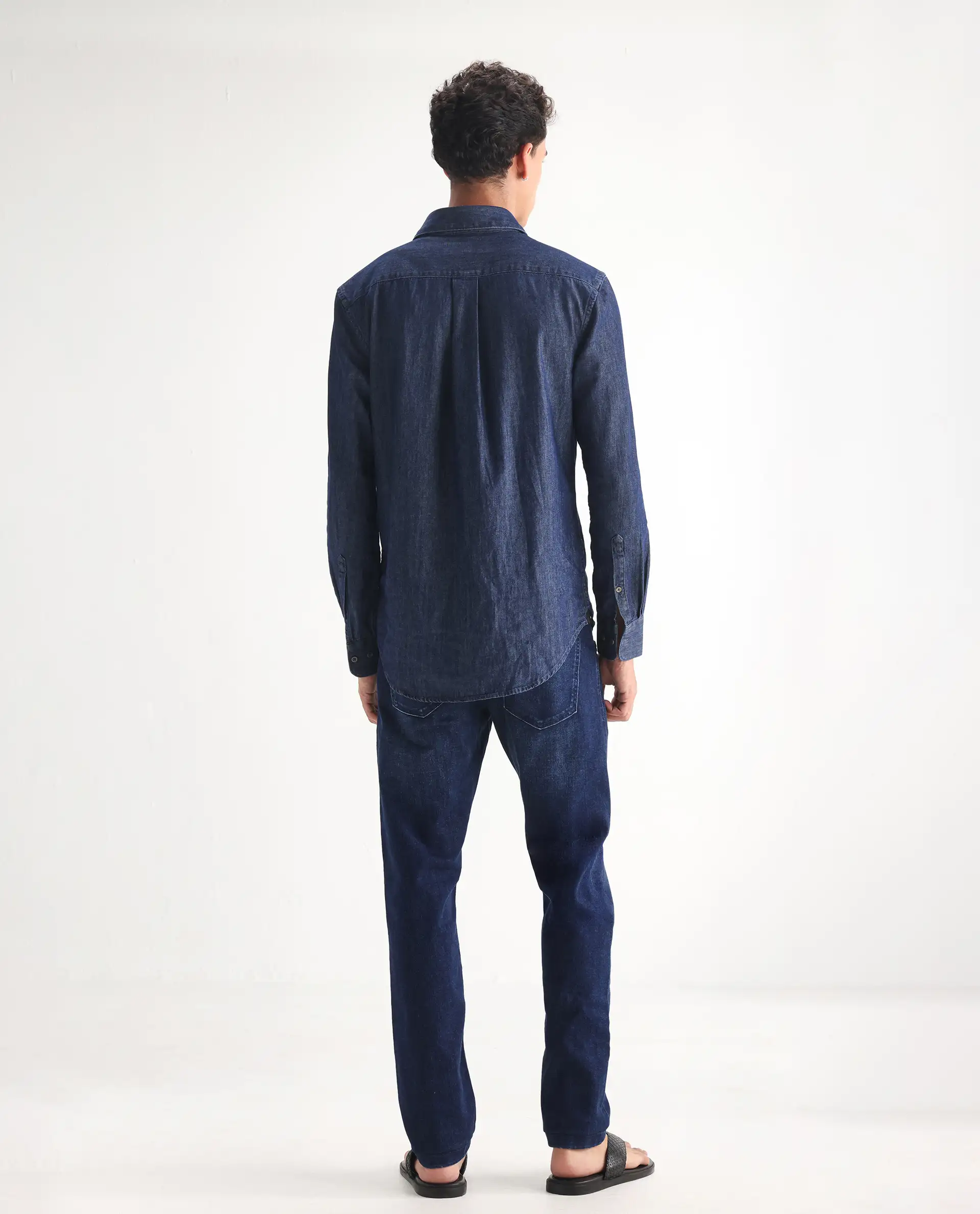 Rare Rabbit Men's Clio Dark Blue Cotton Blend Plain Relaxed Fit Jeans - Image 9