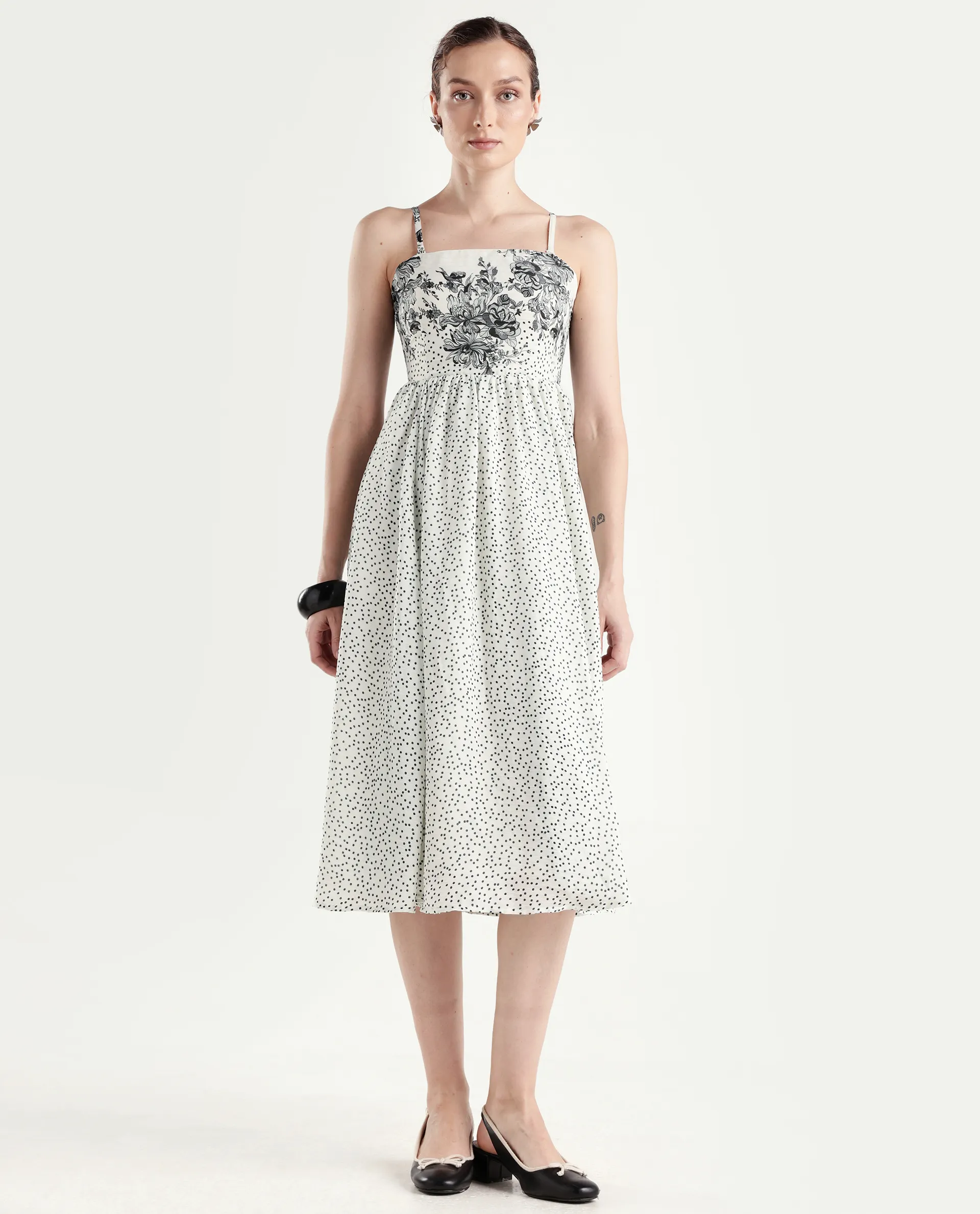 Rareism Women's Clora Off White Polyester Sleeveless Fit And Flare Floral Print Dress - Image 3