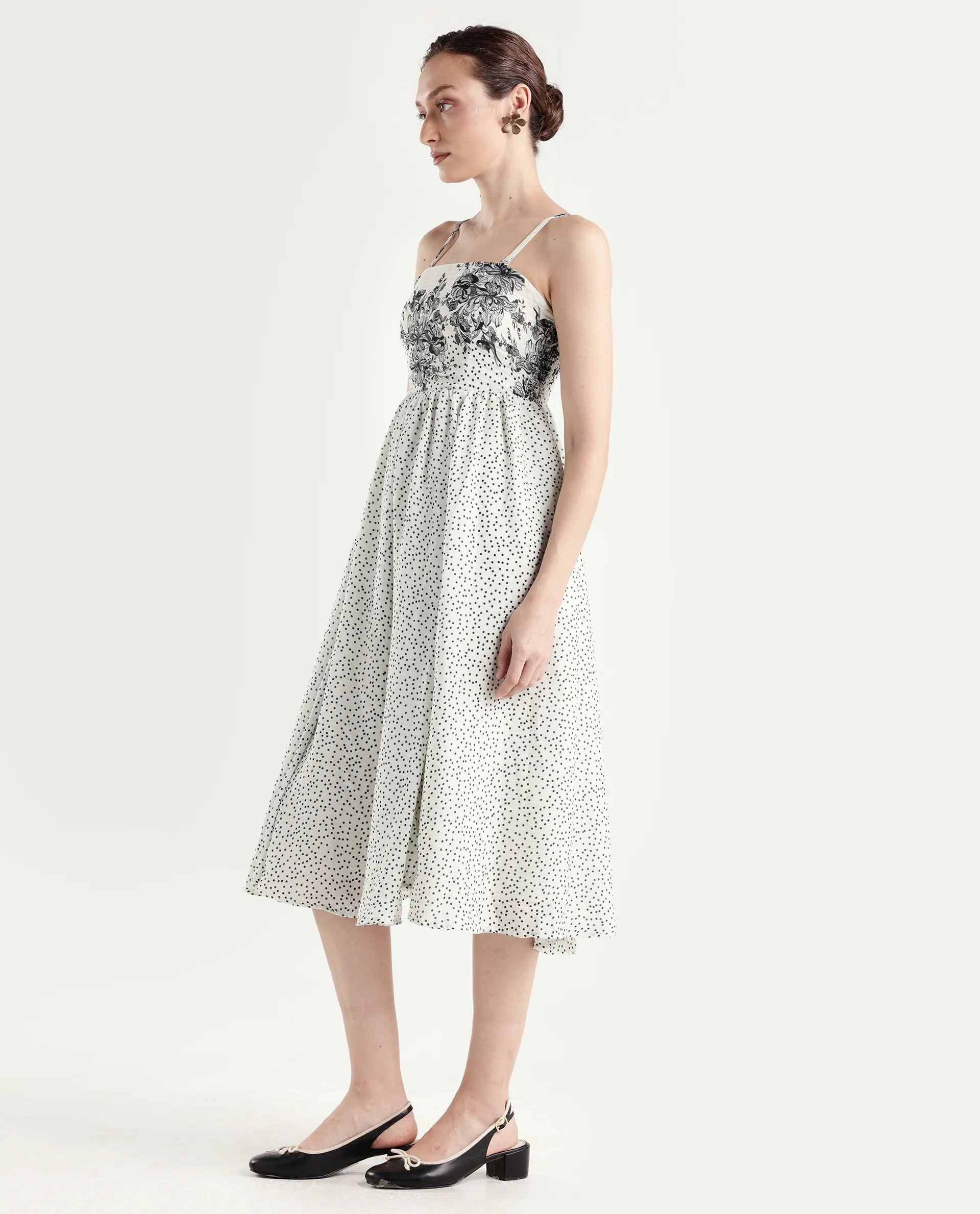 Rareism Women's Clora Off White Polyester Sleeveless Fit And Flare Floral Print Dress - Image 5
