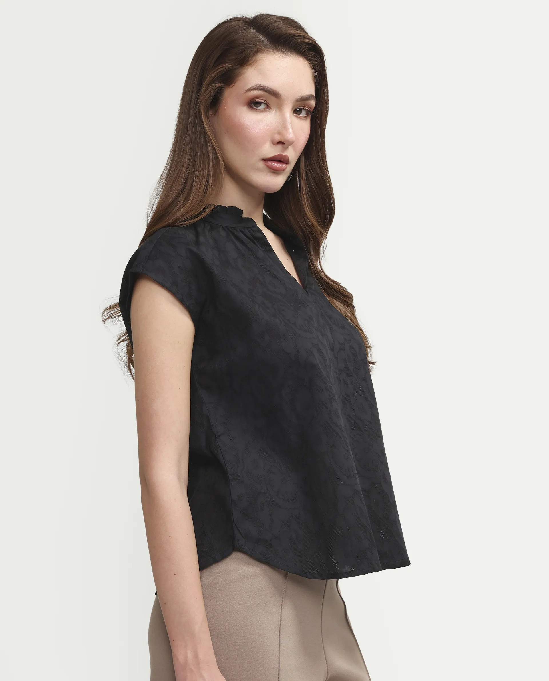 Rareism Women's Closia Black Cotton Half Sleeve Relaxed Fit Jacquard Top - Image 6