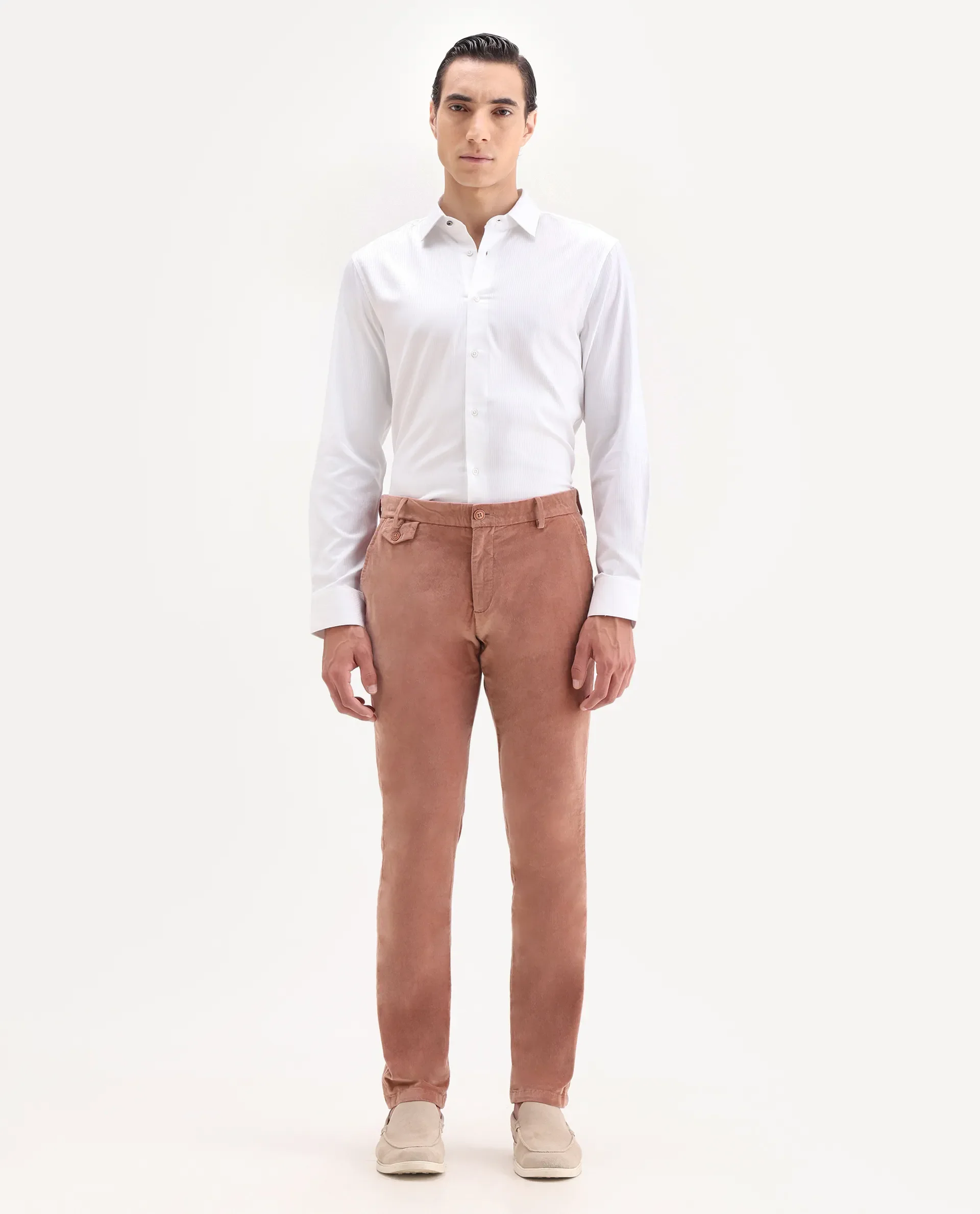 Rare Rabbit Men's Cloy Pink Velvet Plain Regular Fit Trouser - Image 4