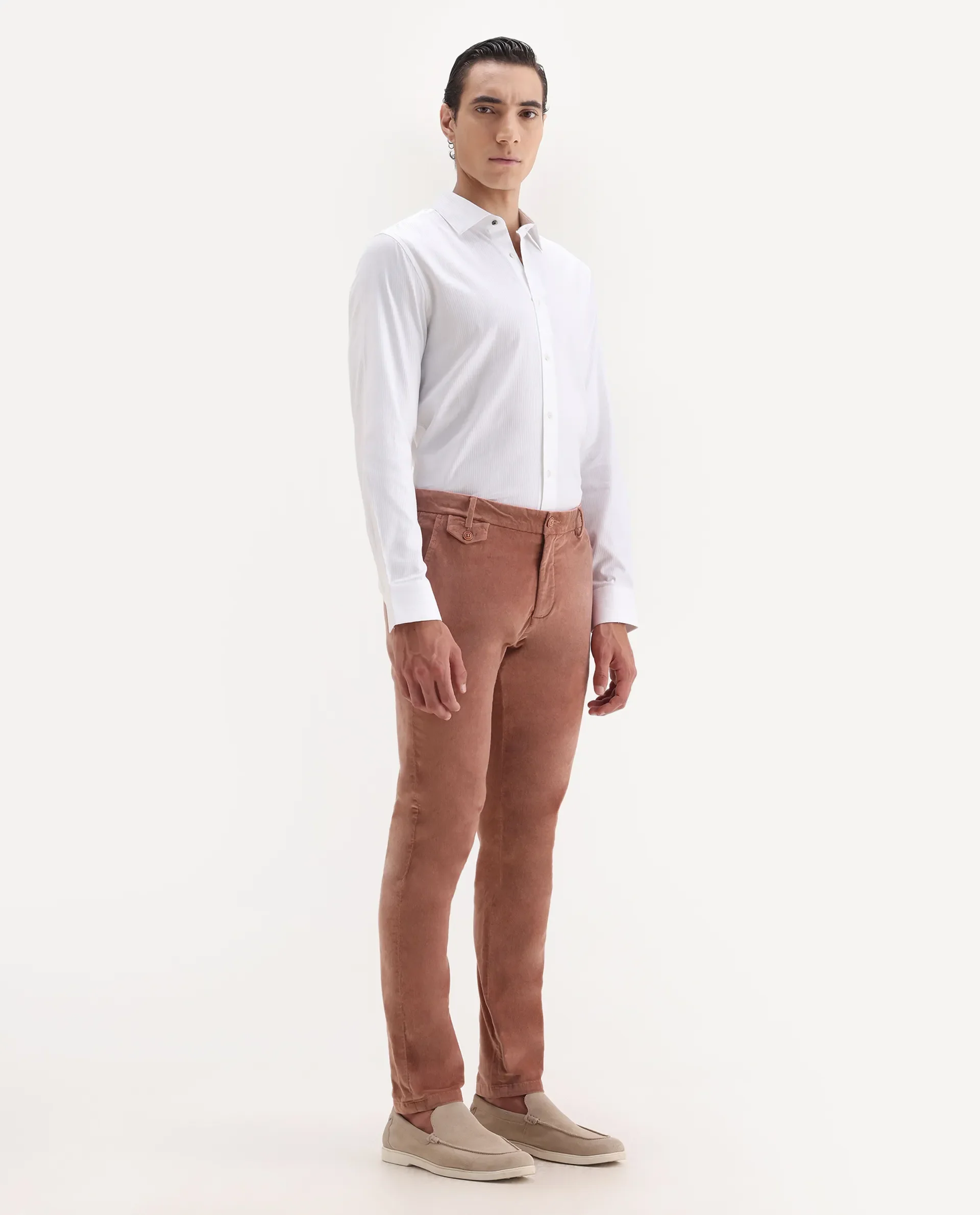 Rare Rabbit Men's Cloy Pink Velvet Plain Regular Fit Trouser - Image 8