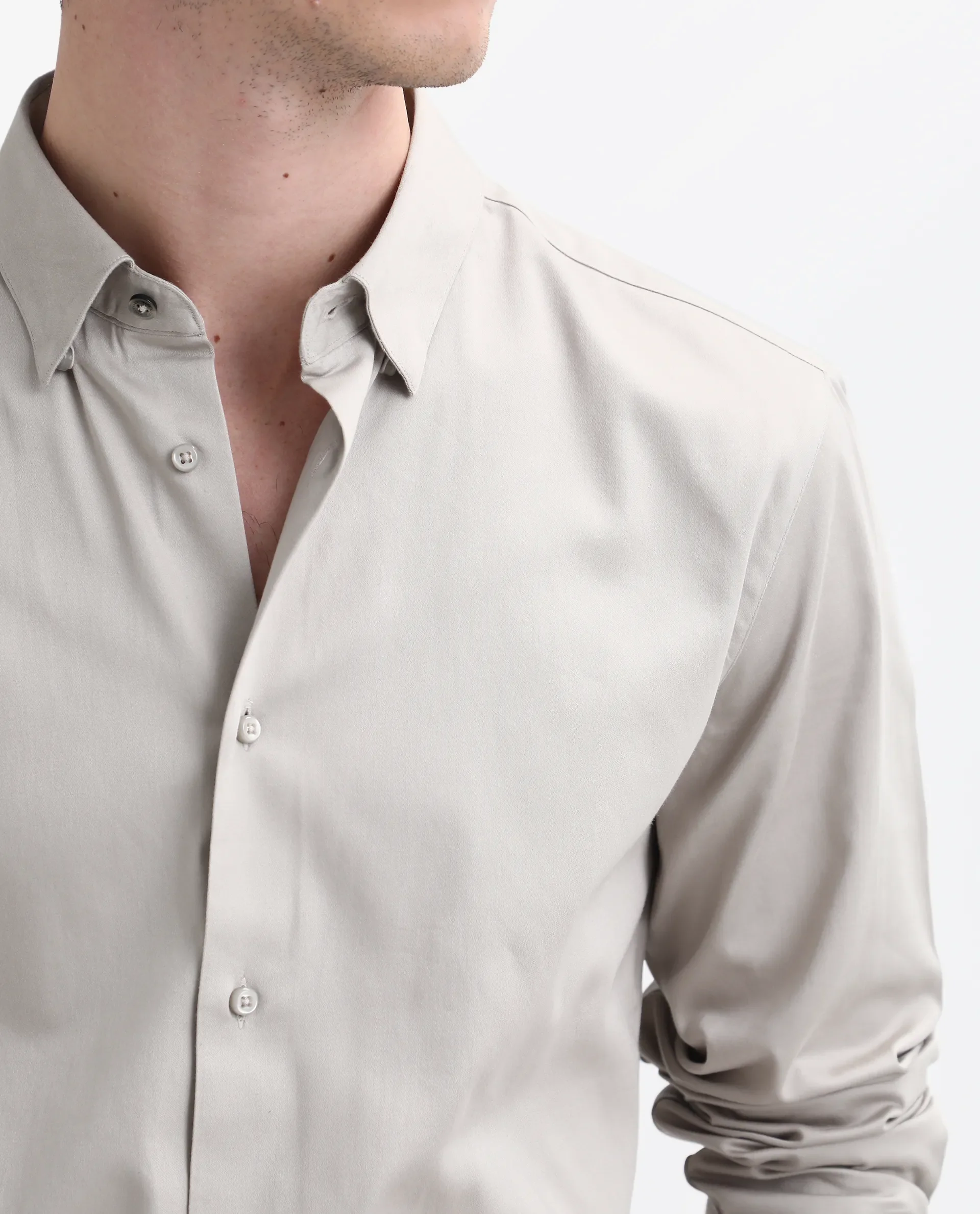 Rare Rabbit Men's Como-26 Light Beige Satin Plain Regular Fit Full Sleeve Collared Shirt - Image 3