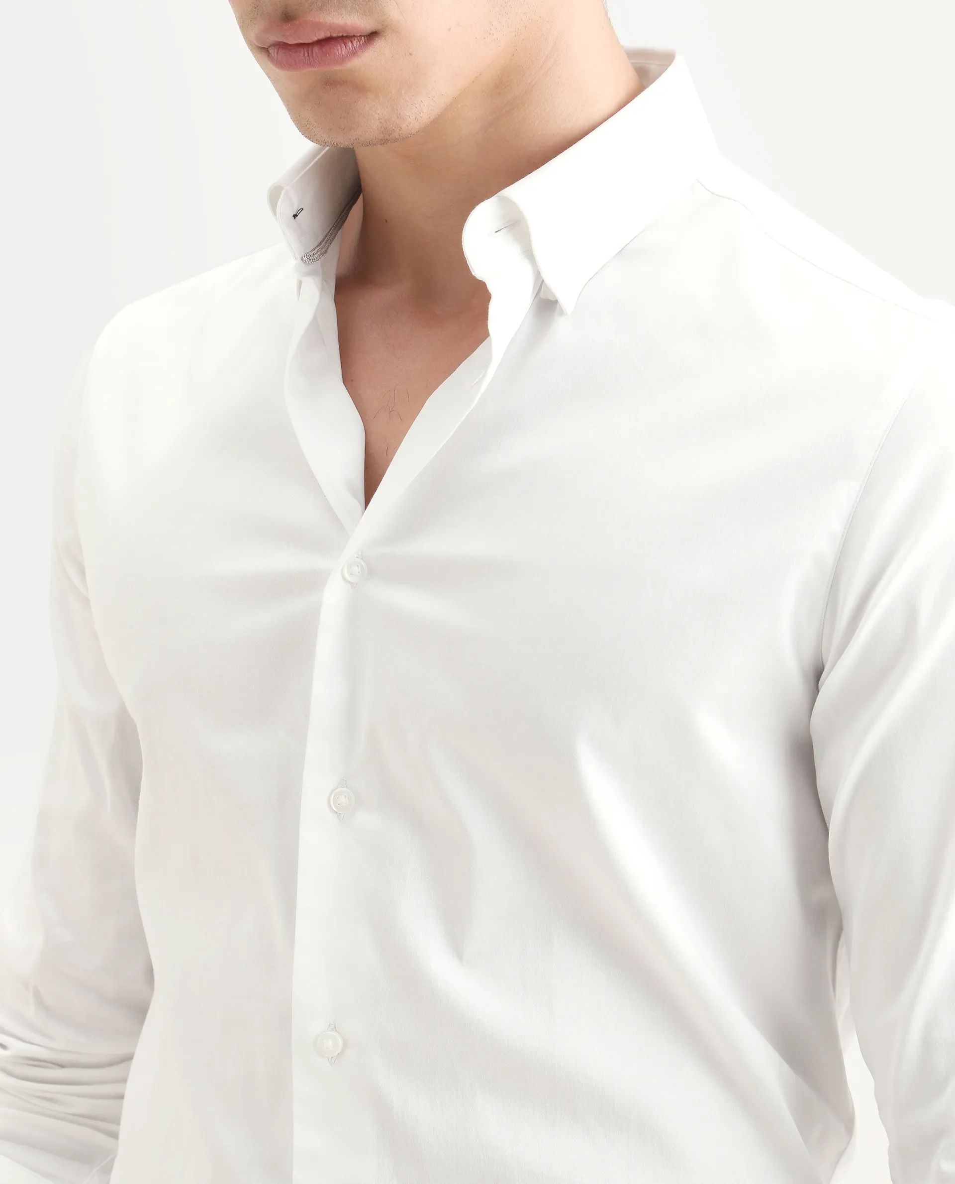Rare Rabbit Men's Como-27 White Cotton Blend Fabric Full Sleeve Spread Collar Regular Fit Plain Shirt - Image 4