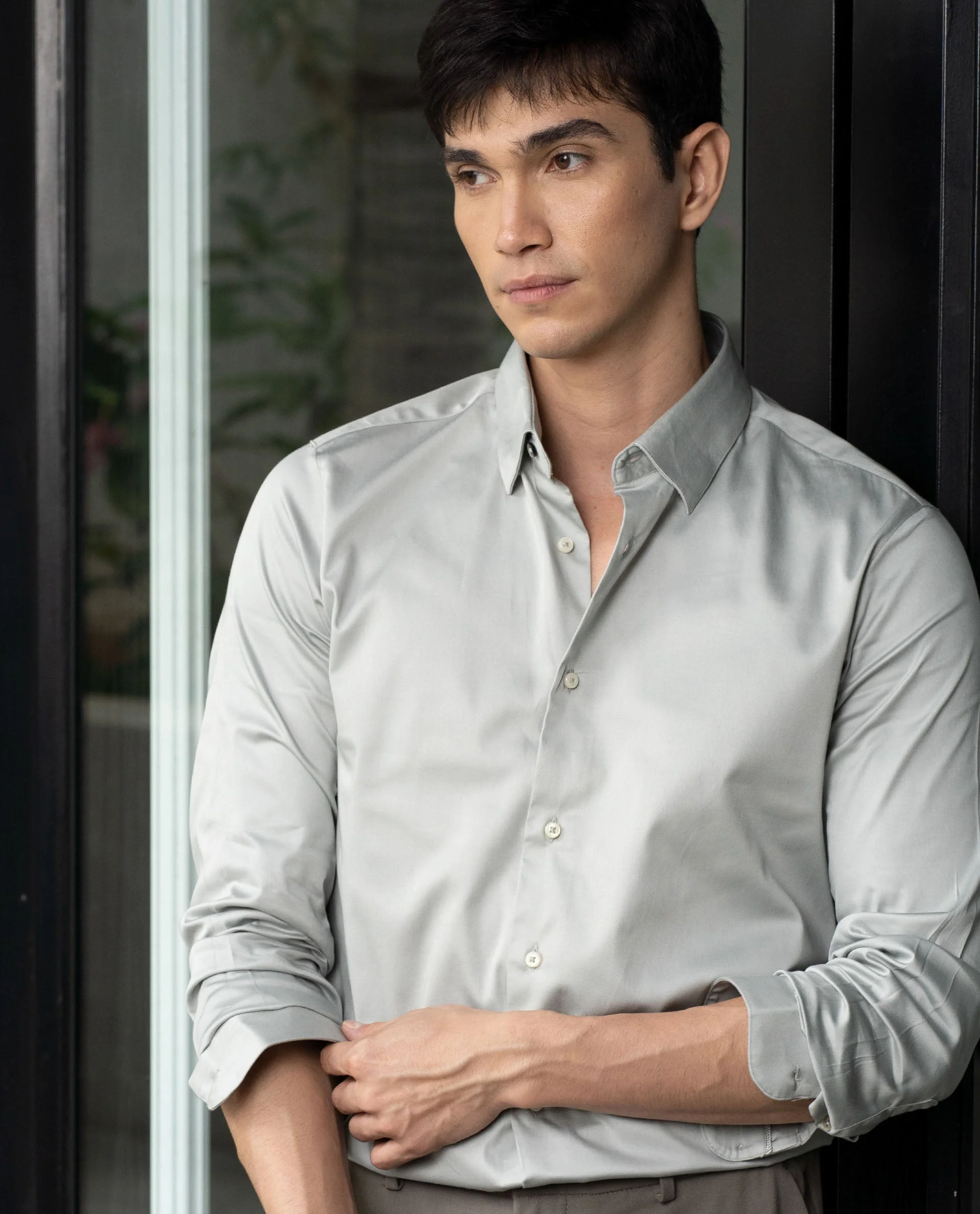Rare Rabbit Men's Como Grey Satin Plain Regular Fit Full Sleeve Collared Shirt - Image 5