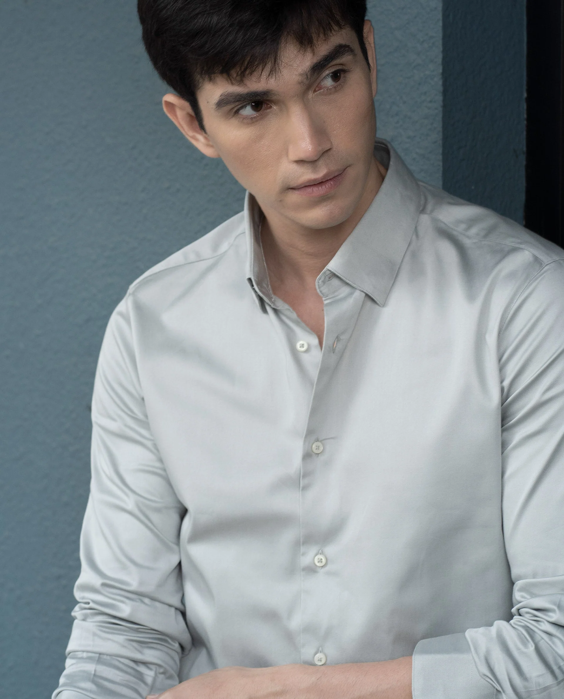 Rare Rabbit Men's Como Grey Satin Plain Regular Fit Full Sleeve Collared Shirt - Image 7
