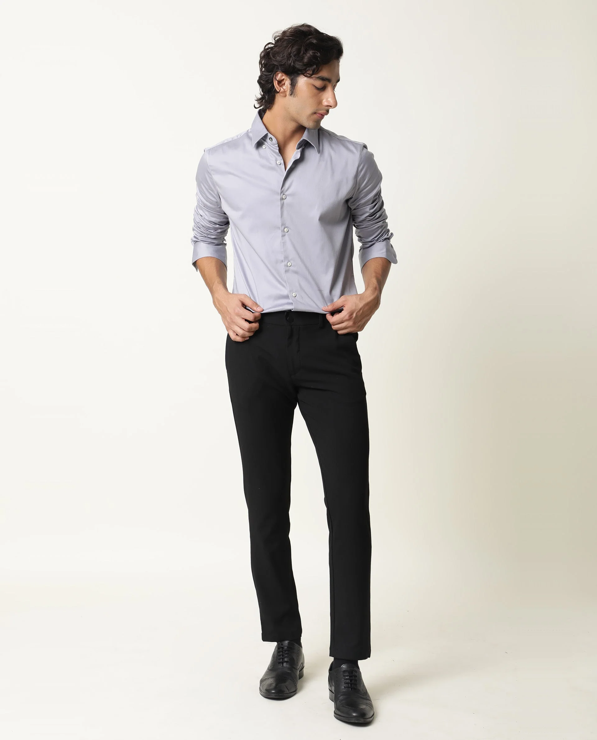 Rare Rabbit Men's Como Pastel Purple Cotton Plain Regular Fit Full Sleeve Spread Collar Shirt - Image 2