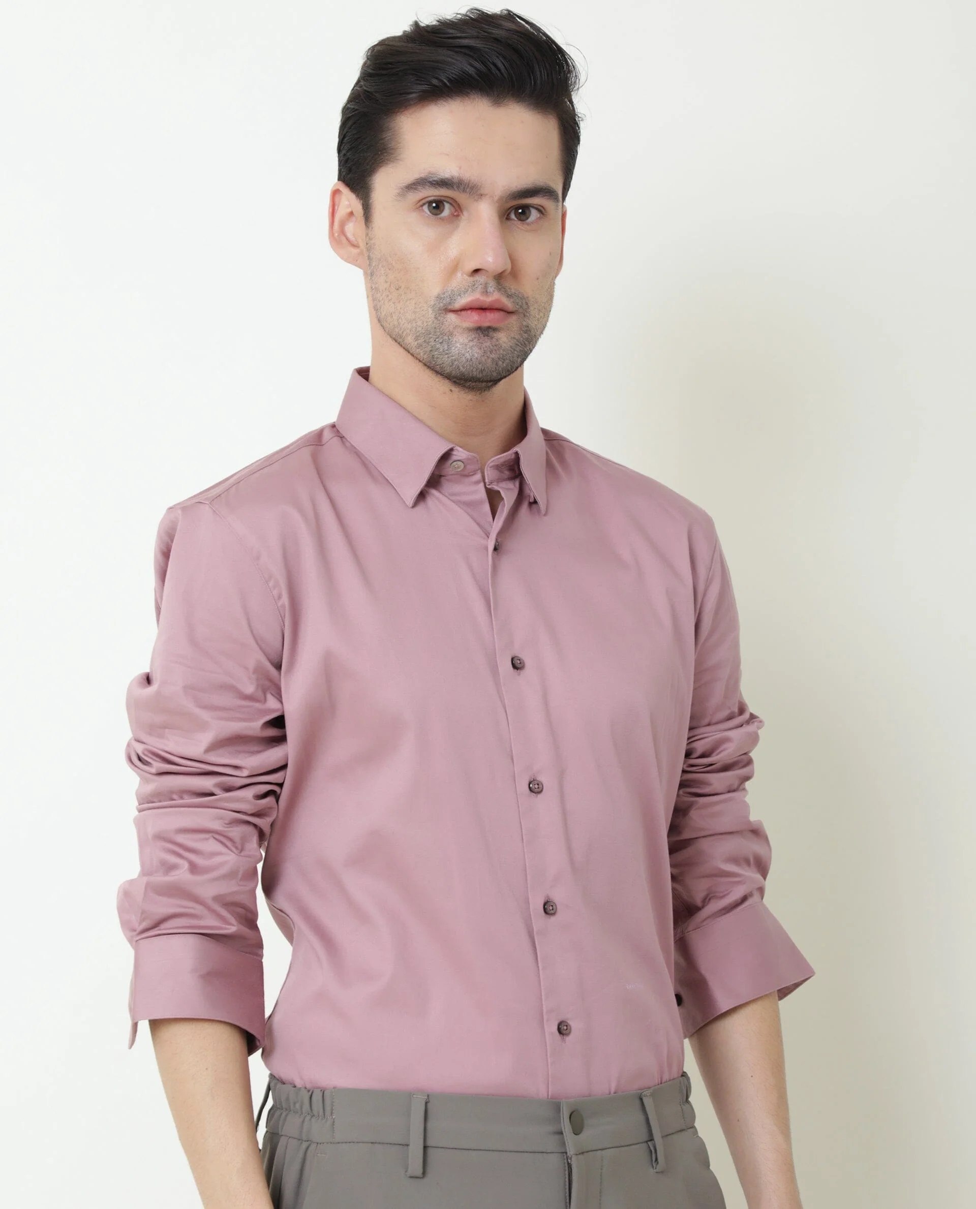 Rare Rabbit Men's Como Pink Cotton Plain Regular Fit Full Sleeve Spread Collar Shirt