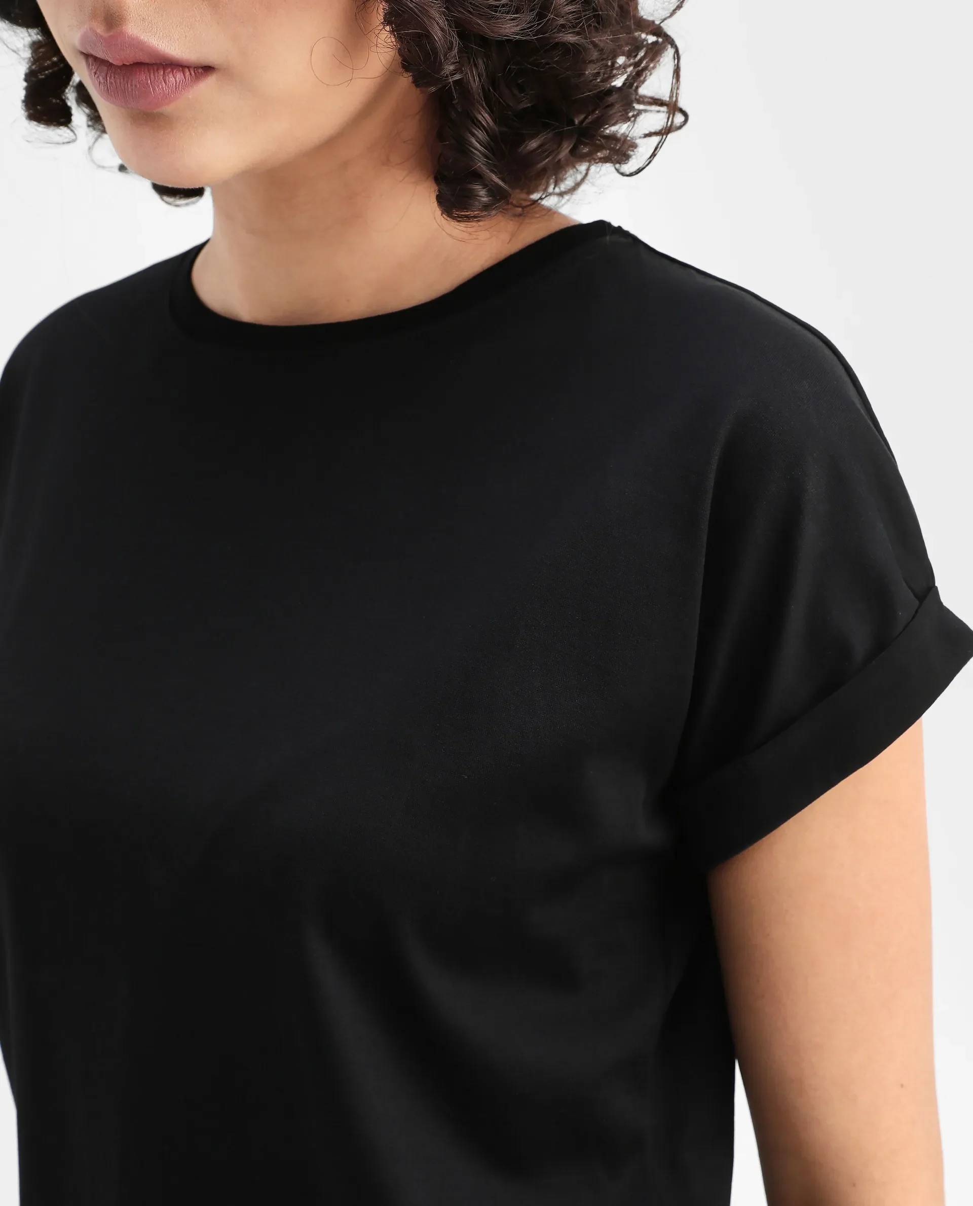 Rareism Women's Cors Black Cotton Blend Crew Neck Plain Extended Sleeves Relaxed Fit T-Shirt - Image 3