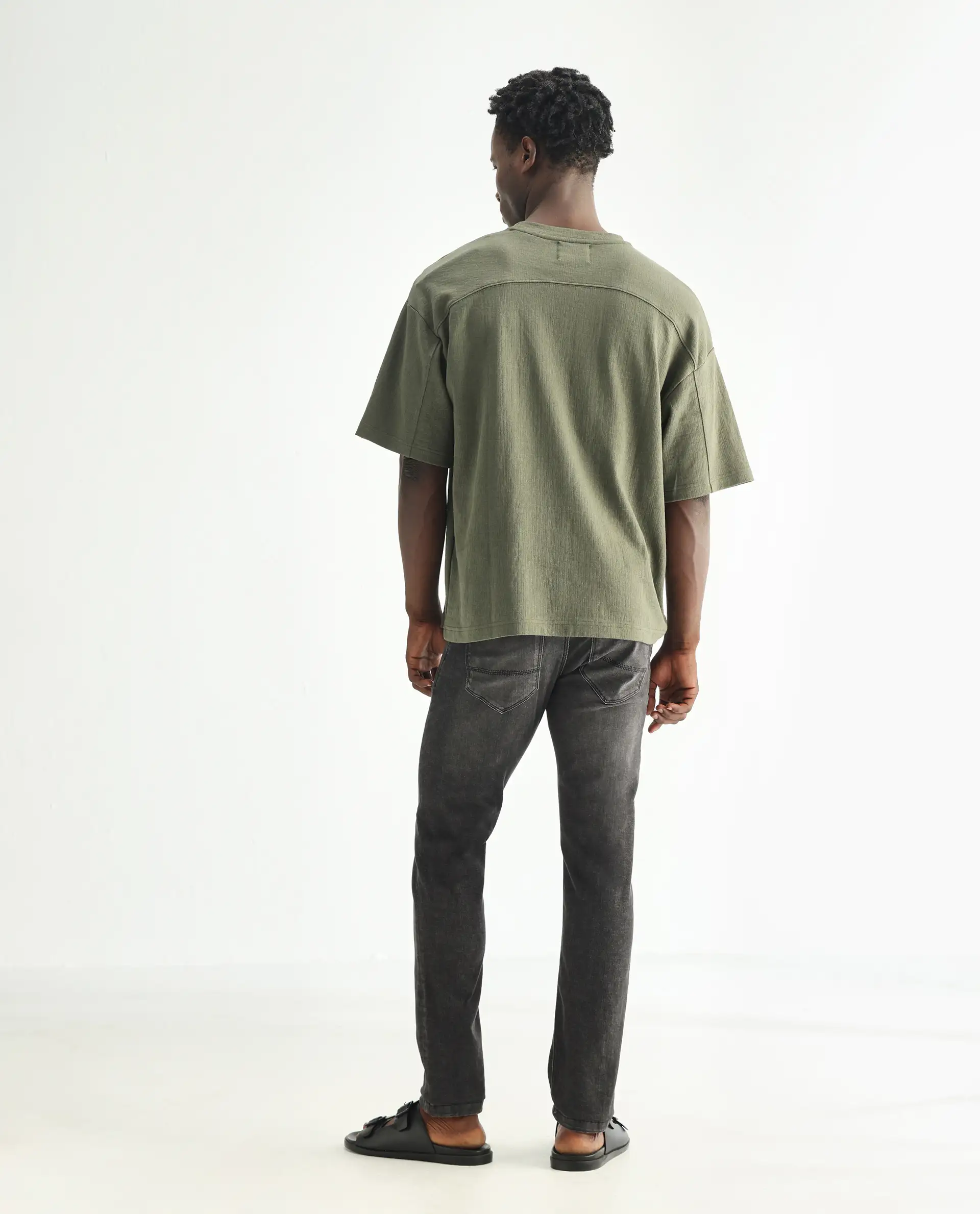 Rare Rabbit Men's Cosmog Black Cotton Plain Hawk Slim Fit Jeans - Image 3
