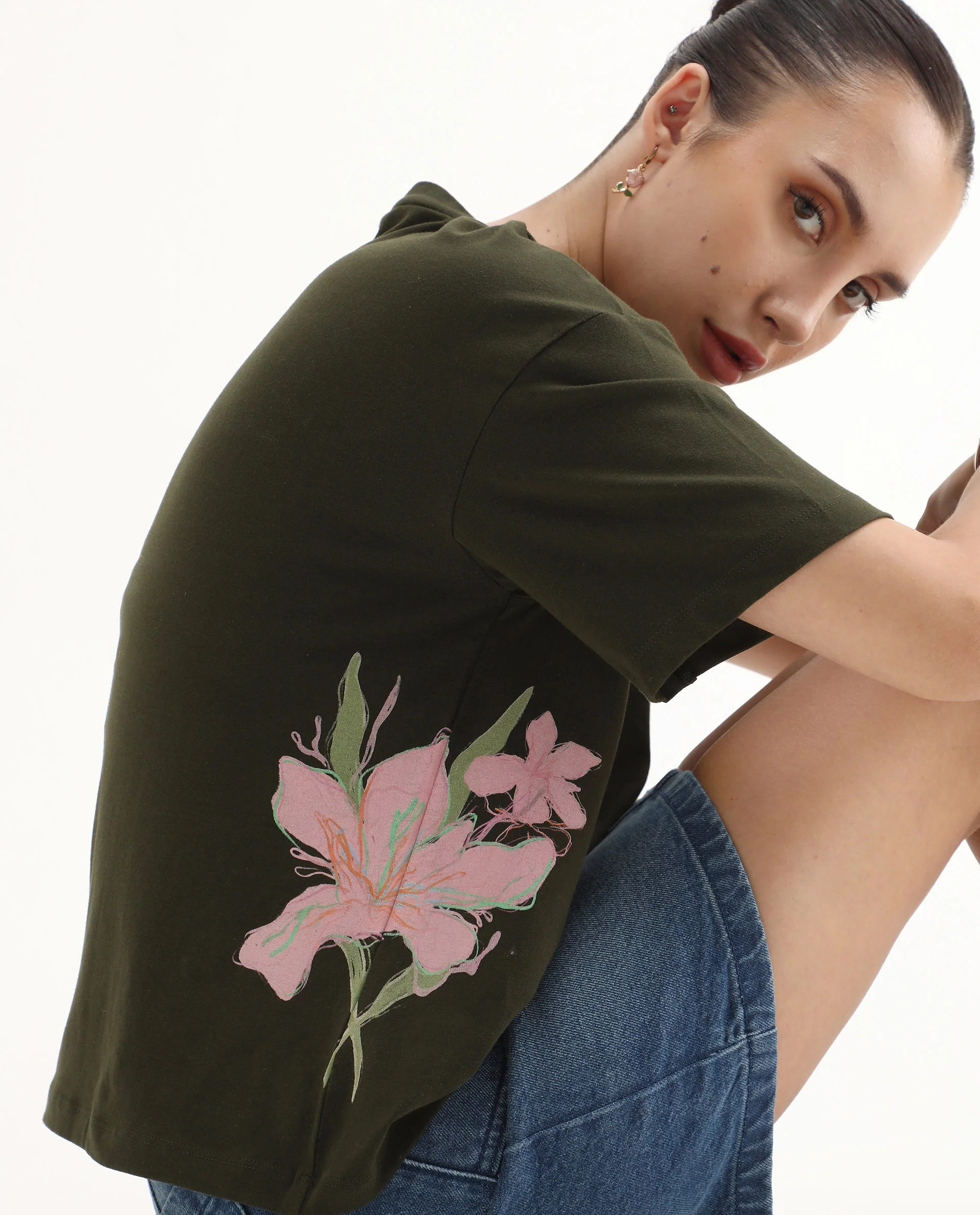 Rareism Women's Couler Olive Cotton Blend Crew Neck Graphic Print Relaxed Fit T-Shirt - Image 4