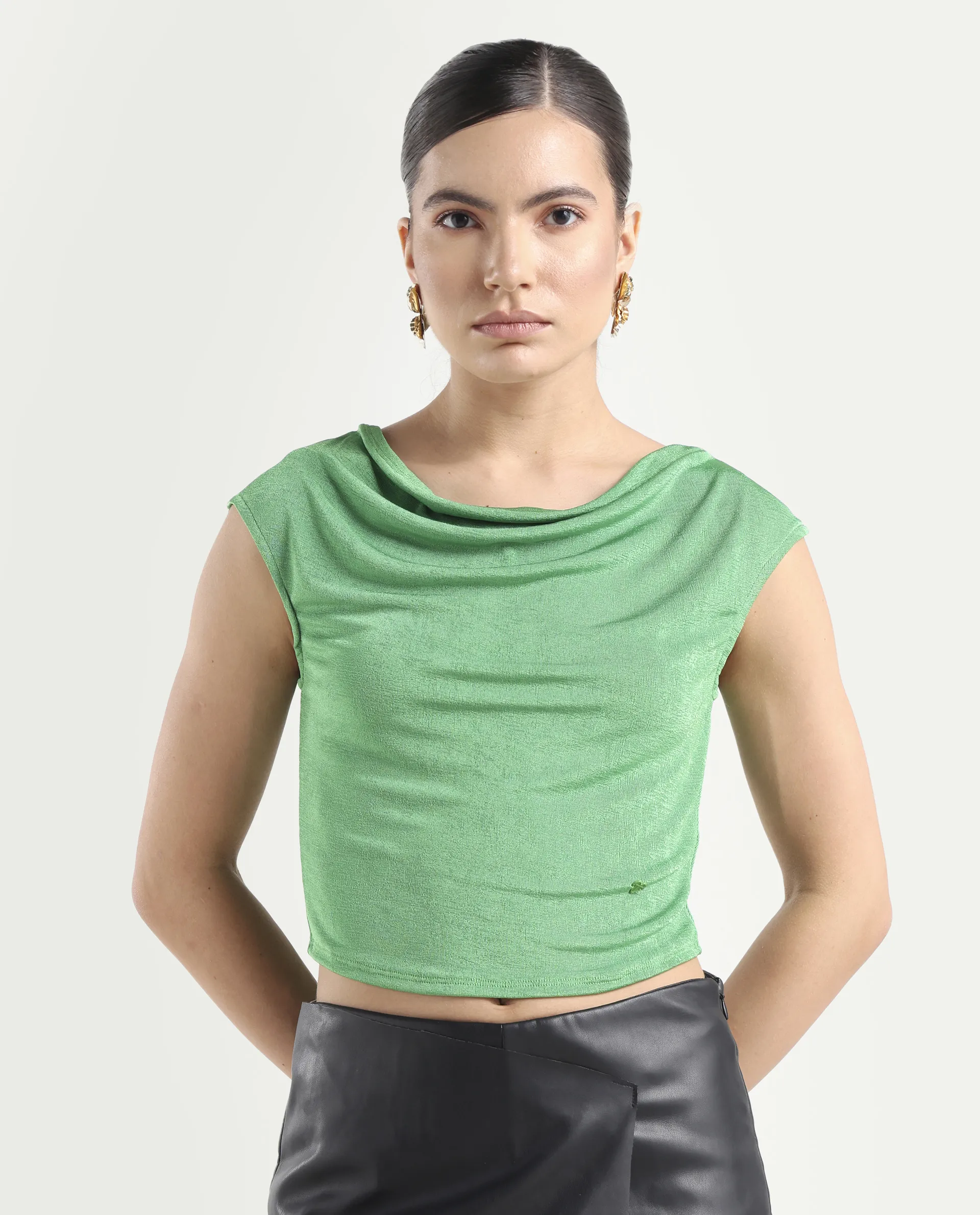 Rareism Women's Cowly Green Polyester Cowl Neck Plain Sleeveless Regular Fit Top - Image 3