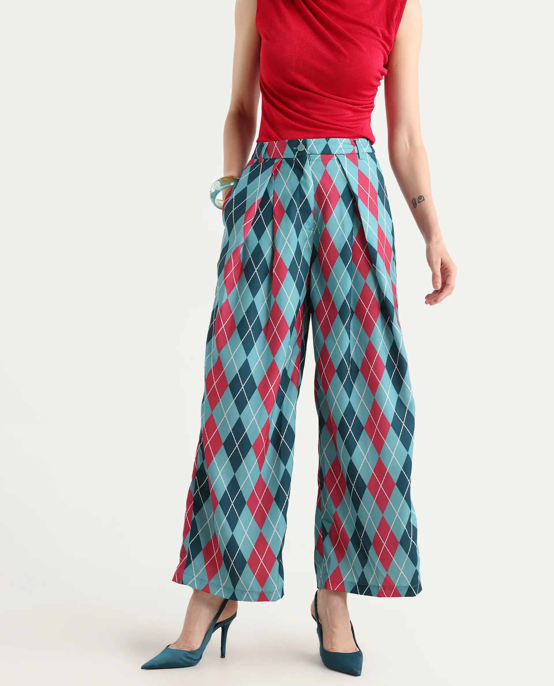 Rareism Women's Creman Multi Polyester Blend Geometric Print Ankle Length Wide Trouser - Image 3