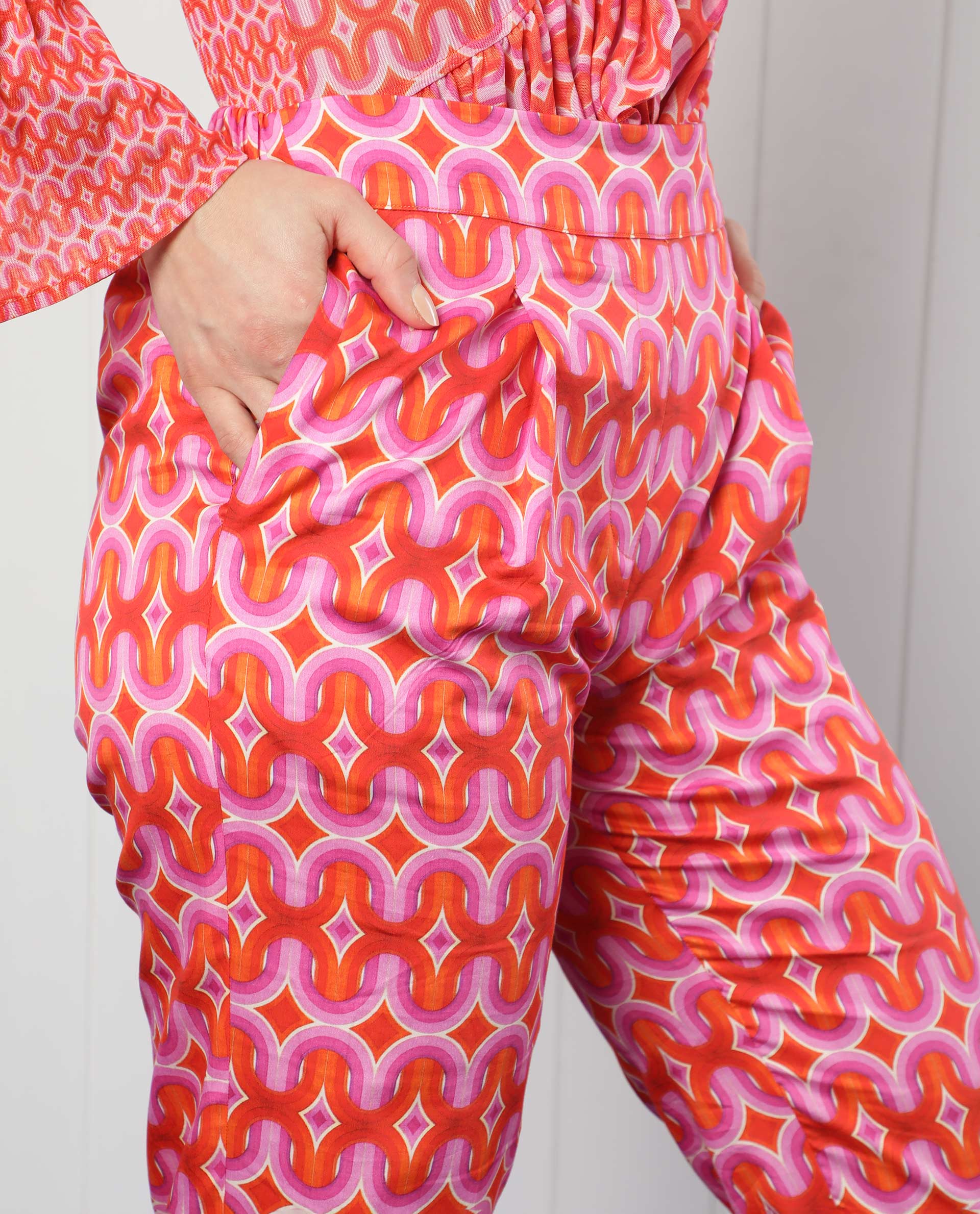 Rareism Women's Cremon Multi Cotton Blend Geometric Print Ankle Length Regular Fit Trouser - Image 7