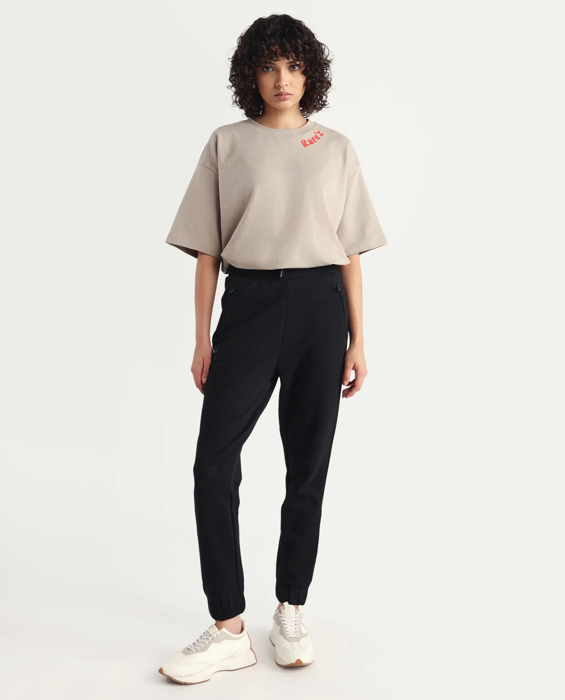 Rareism Women's Heavy Weight Interlock 340 Gsm Cotton Blend Plain Ankle Length Relaxed Fit Track Pant - Image 3