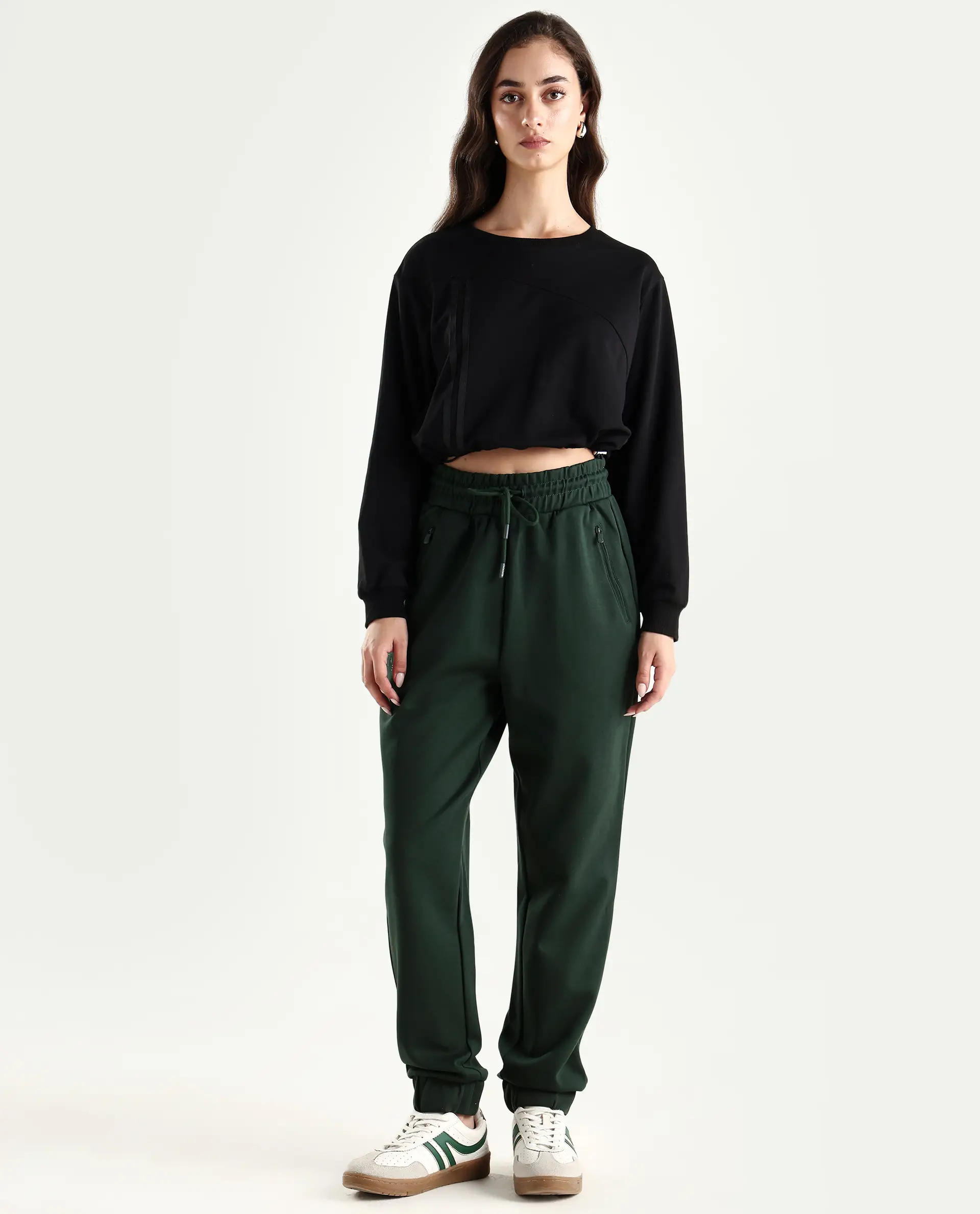 Rareism Women's Heavy Weight Interlock 340 Gsm Cotton Blend Plain Ankle Length Relaxed Fit Track Pant - Image 3