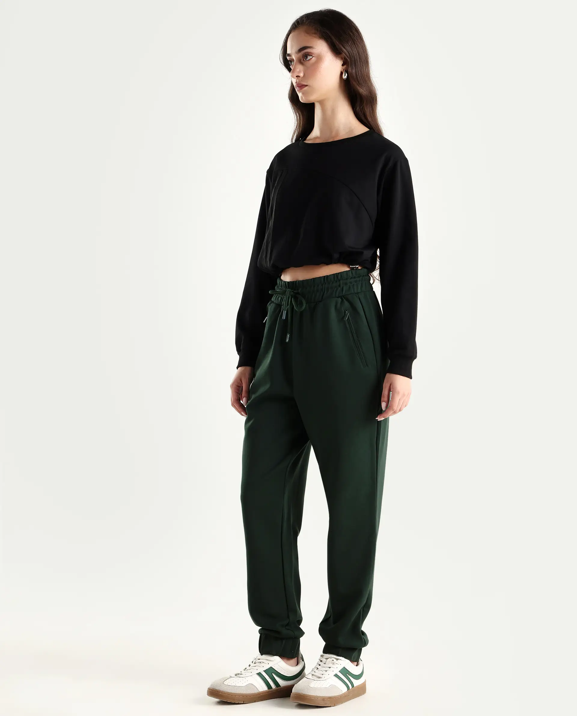Rareism Women's Heavy Weight Interlock 340 Gsm Cotton Blend Plain Ankle Length Relaxed Fit Track Pant - Image 5