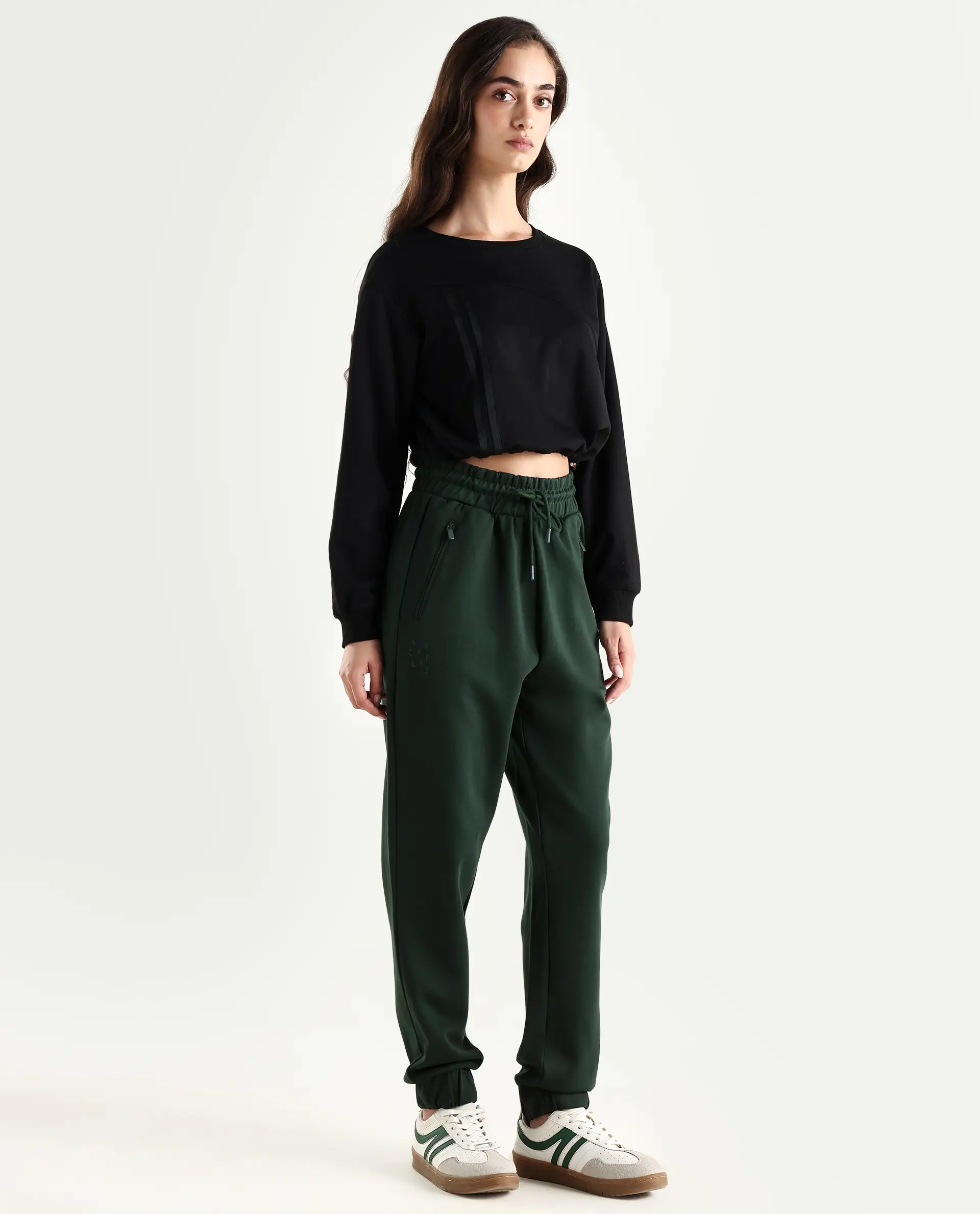 Rareism Women's Heavy Weight Interlock 340 Gsm Cotton Blend Plain Ankle Length Relaxed Fit Track Pant - Image 6