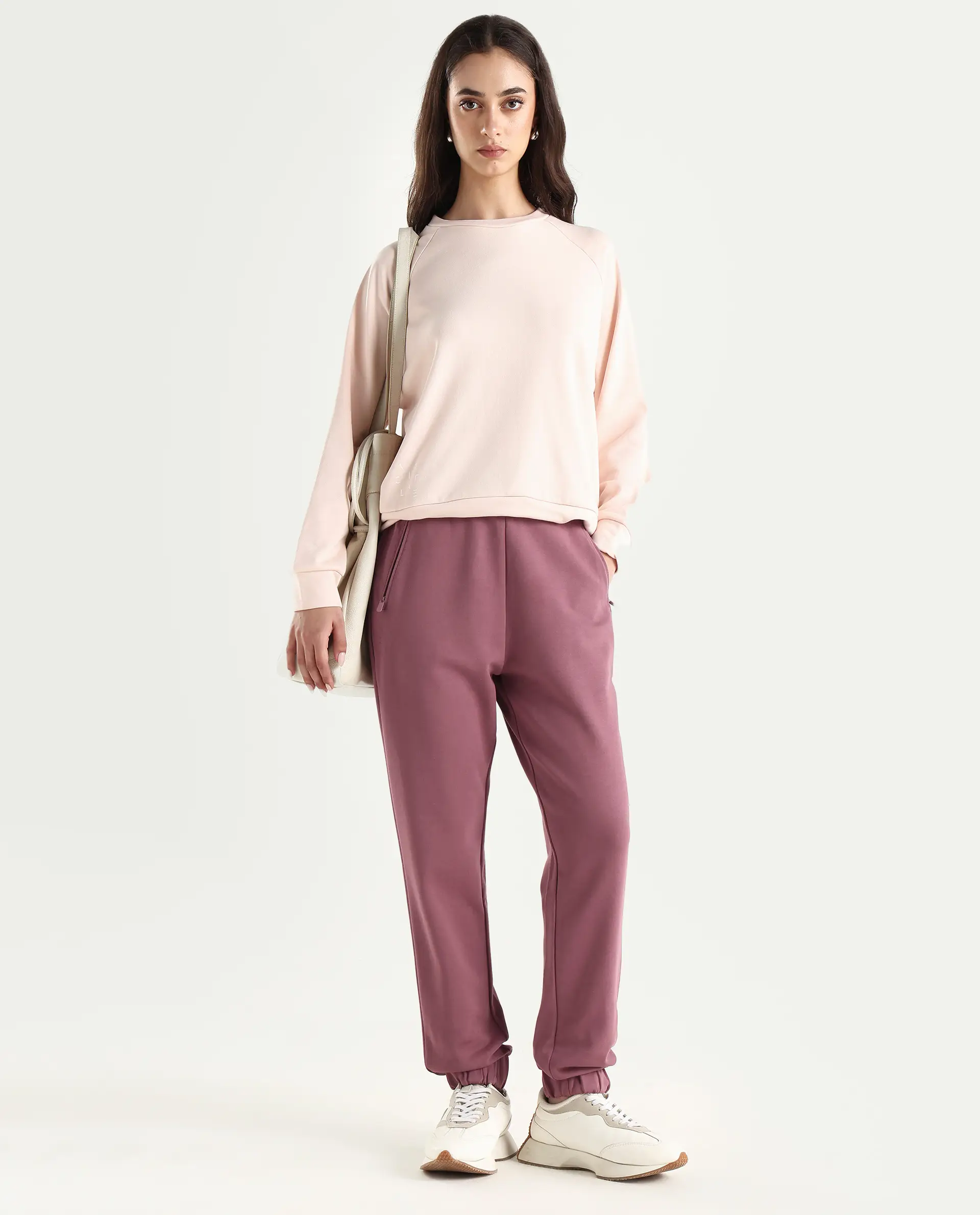Rareism Women's Heavy Weight Interlock 340 Gsm Cotton Blend Plain Ankle Length Relaxed Fit Track Pant - Image 2