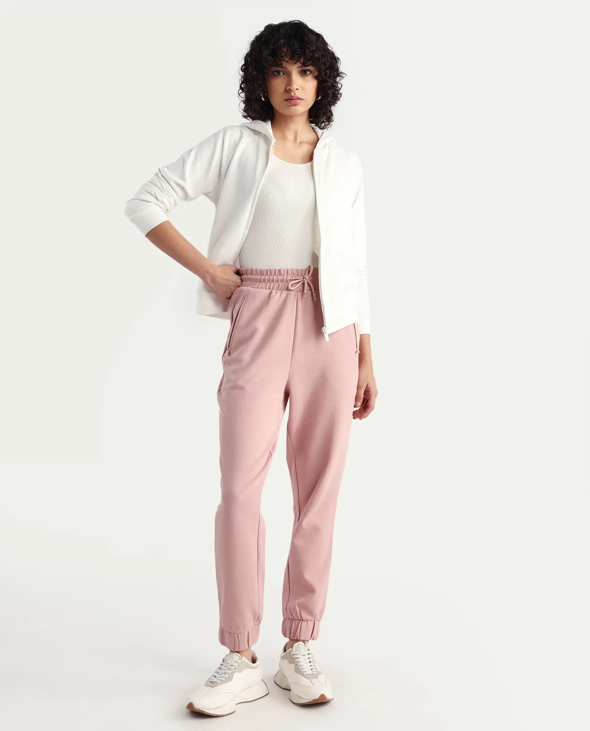 Rareism Women's Heavy Weight Interlock 340 Gsm Cotton Blend Plain Ankle Length Relaxed Fit Track Pant - Image 3