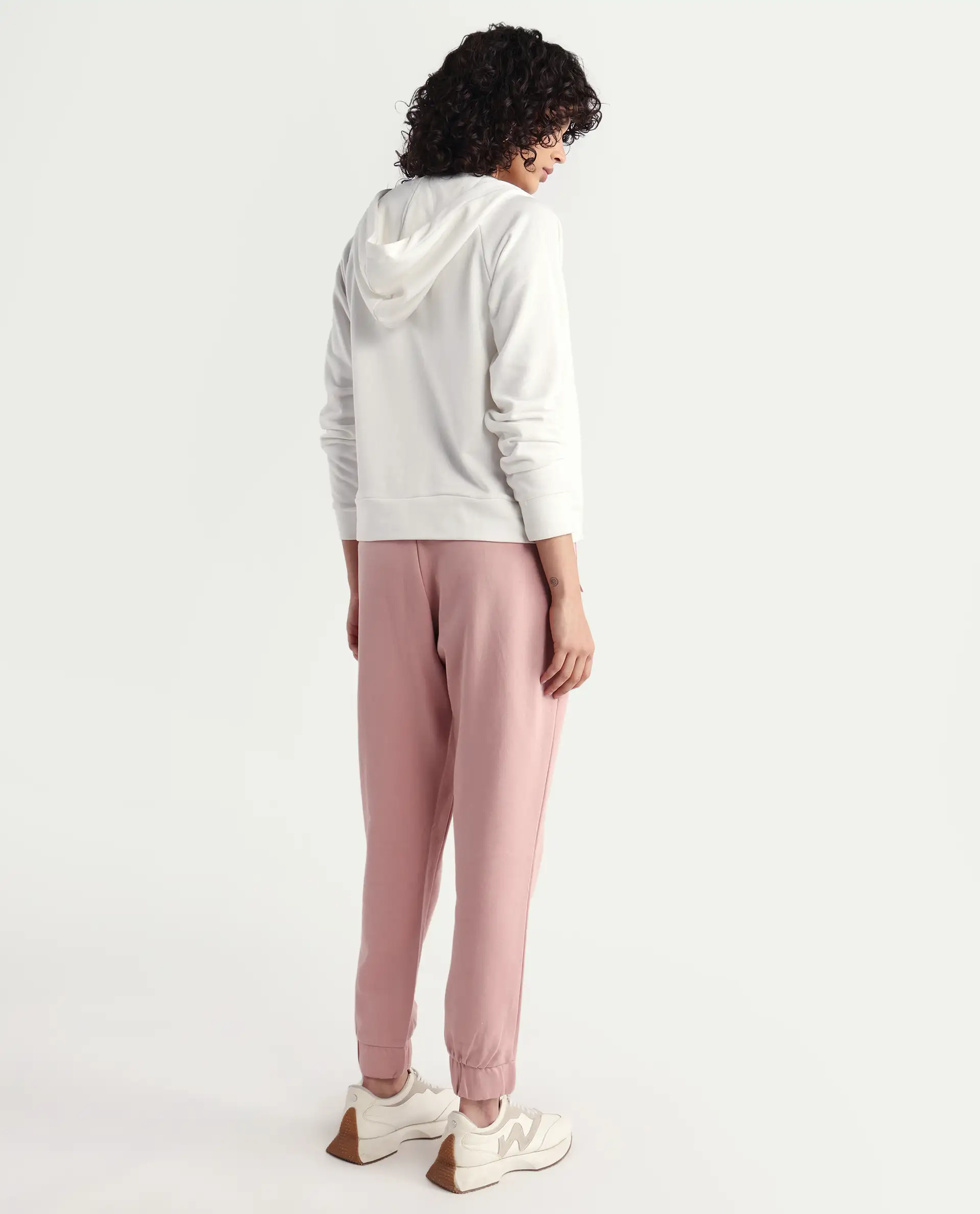 Rareism Women's Heavy Weight Interlock 340 Gsm Cotton Blend Plain Ankle Length Relaxed Fit Track Pant - Image 7