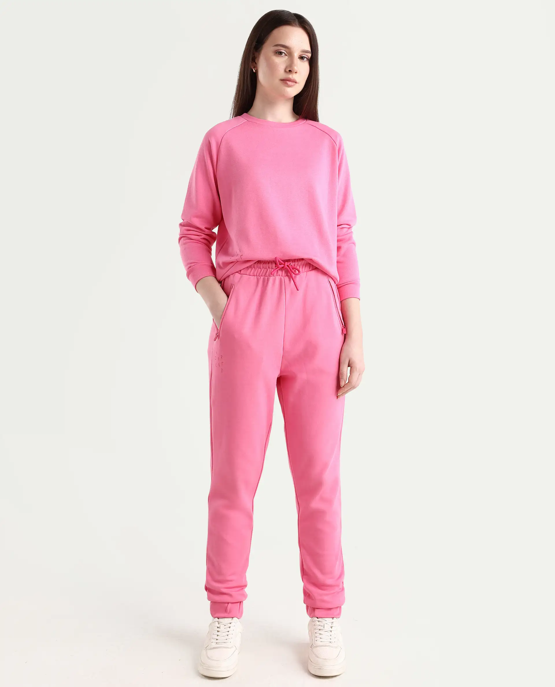 Rareism Women's Heavy Weight Interlock 340 Gsm Cotton Blend Plain Ankle Length Relaxed Fit Track Pant