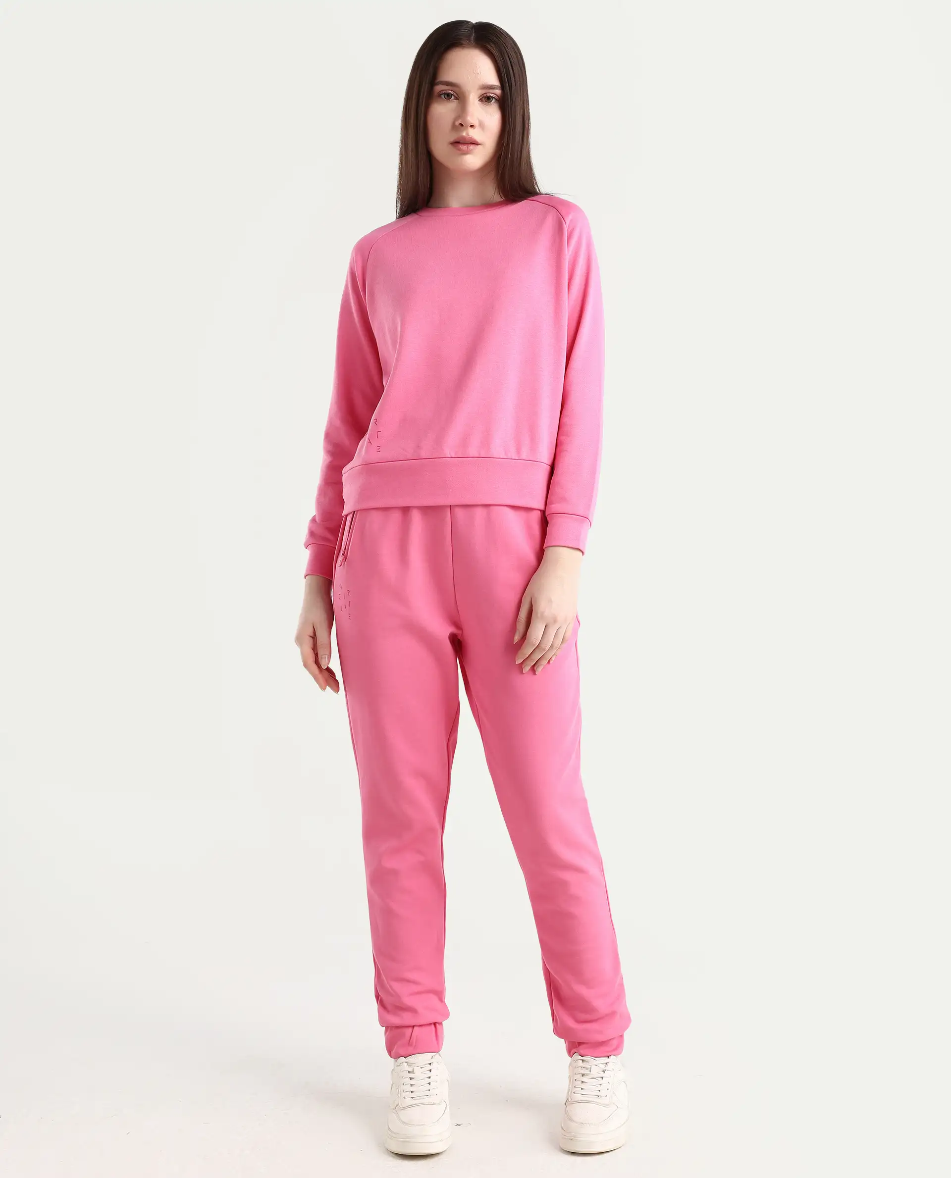 Rareism Women's Heavy Weight Interlock 340 Gsm Cotton Blend Plain Ankle Length Relaxed Fit Track Pant - Image 2