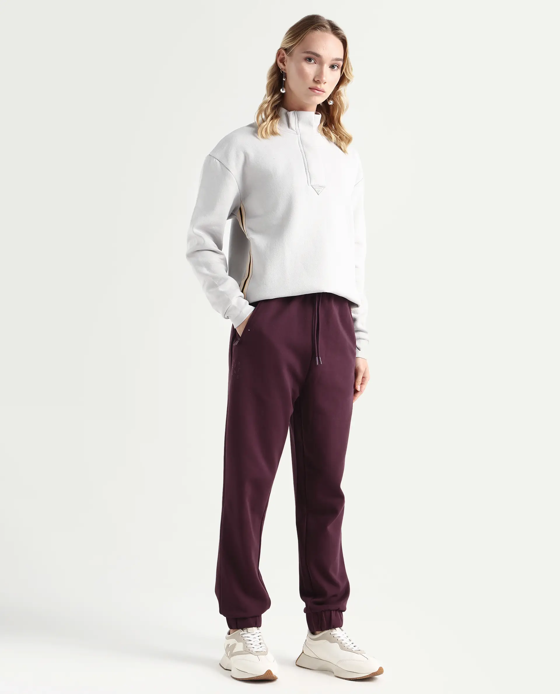 Rareism Women's Heavy Weight Interlock 340 Gsm Cotton Blend Plain Ankle Length Relaxed Fit Track Pant - Image 6