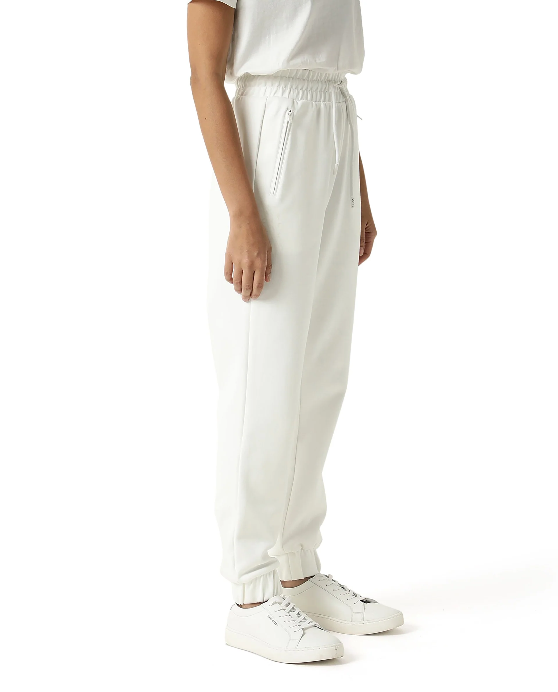 Rareism Women's Heavy Weight Interlock 340 Gsm Cotton Blend Plain Ankle Length Relaxed Fit Track Pant - Image 4