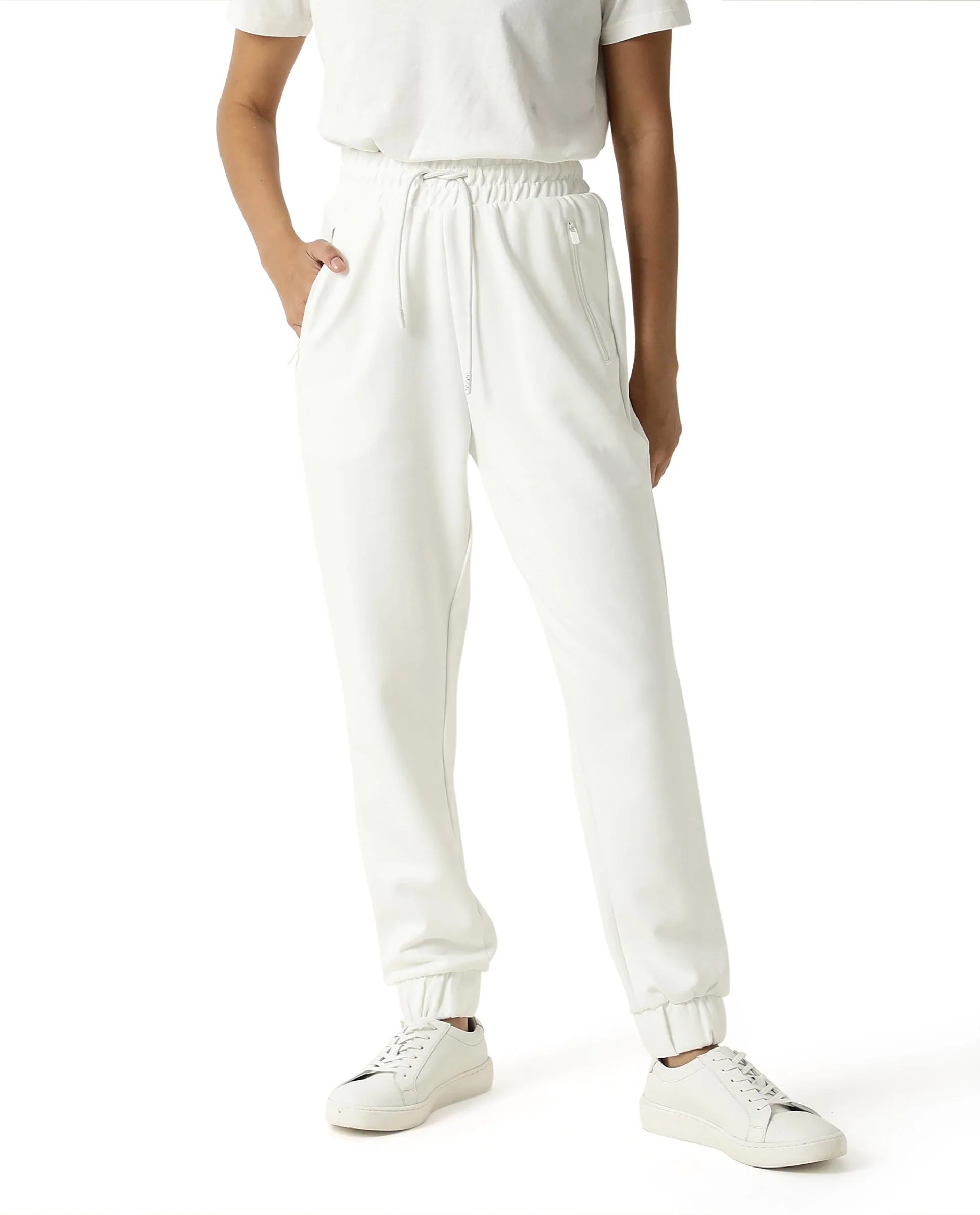 Rareism Women's Heavy Weight Interlock 340 Gsm Cotton Blend Plain Ankle Length Relaxed Fit Track Pant - Image 5