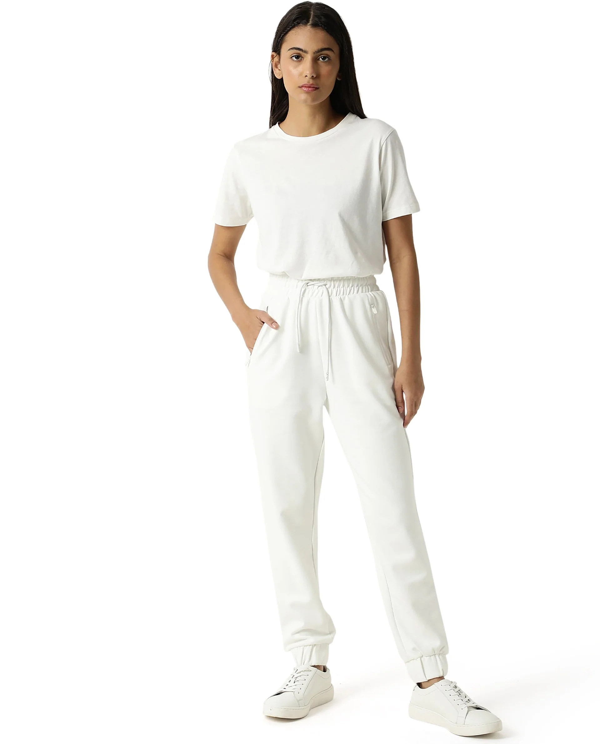Rareism Women's Heavy Weight Interlock 340 Gsm Cotton Blend Plain Ankle Length Relaxed Fit Track Pant - Image 7