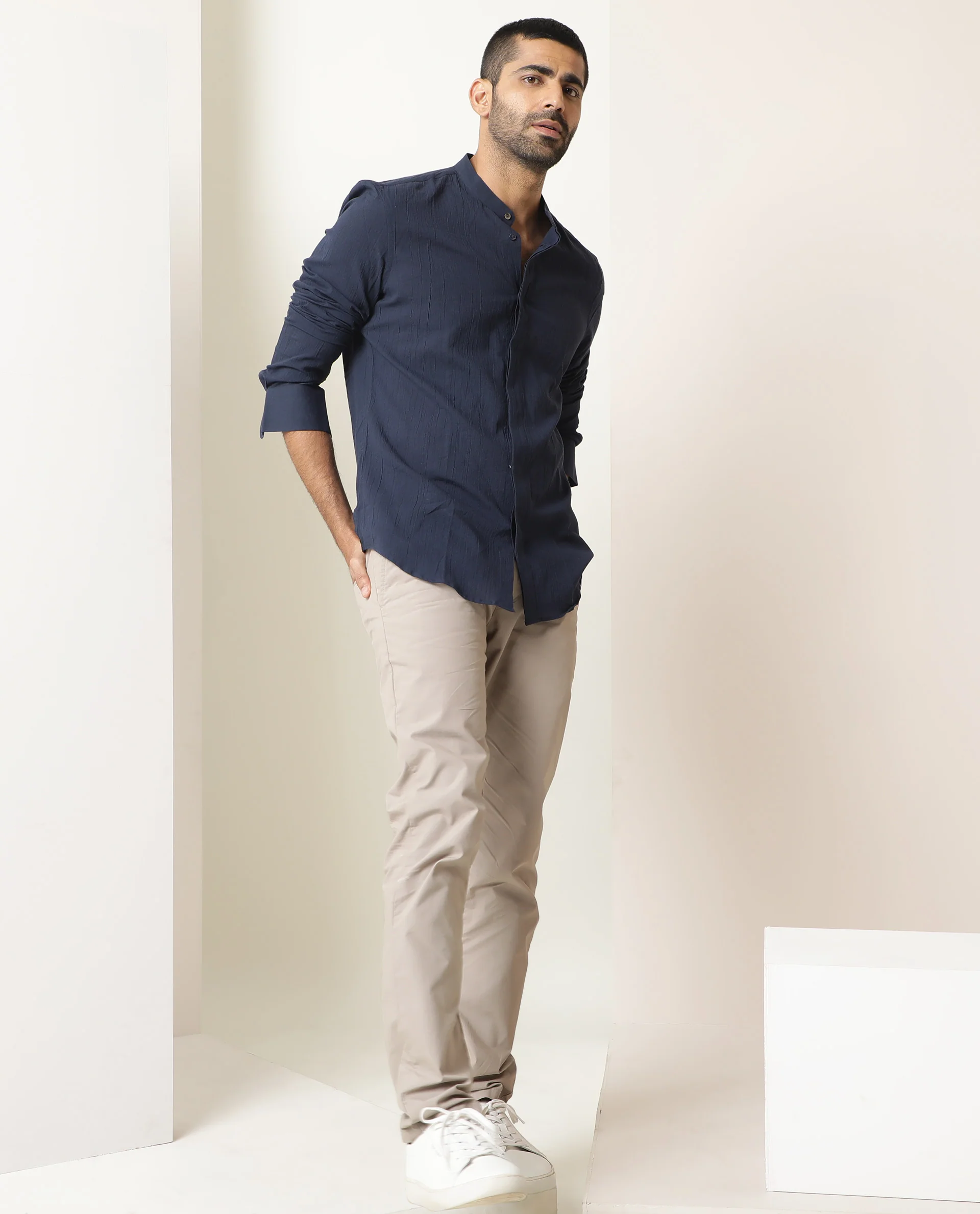 Rare Rabbit Men's Crinckle Navy Cotton Plain Regular Fit Full Sleeve Mandarin Collar Shirt - Image 2