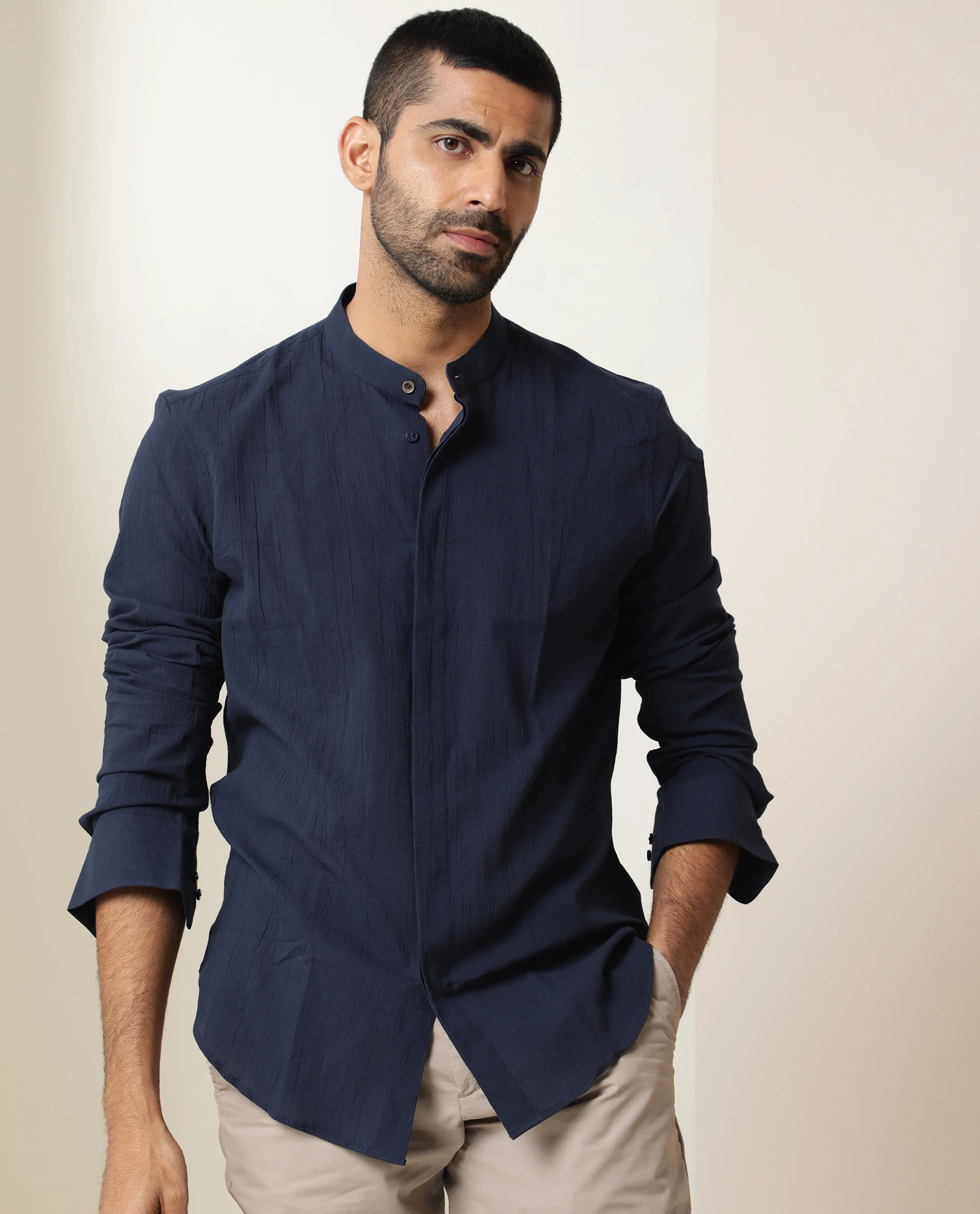 Rare Rabbit Men's Crinckle Navy Cotton Plain Regular Fit Full Sleeve Mandarin Collar Shirt - Image 7