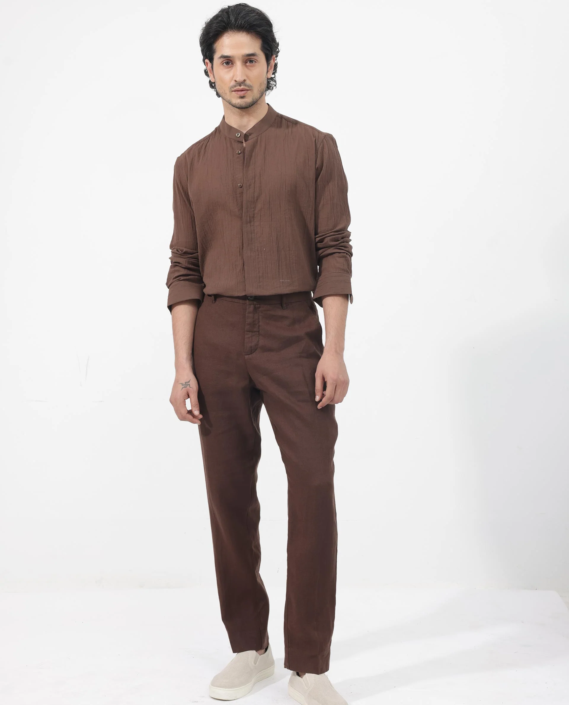 Rare Rabbit Men's Crinkle Ls Brown Cotton Plain Regular Fit Full Sleeve Mandarin Collar Shirt - Image 2